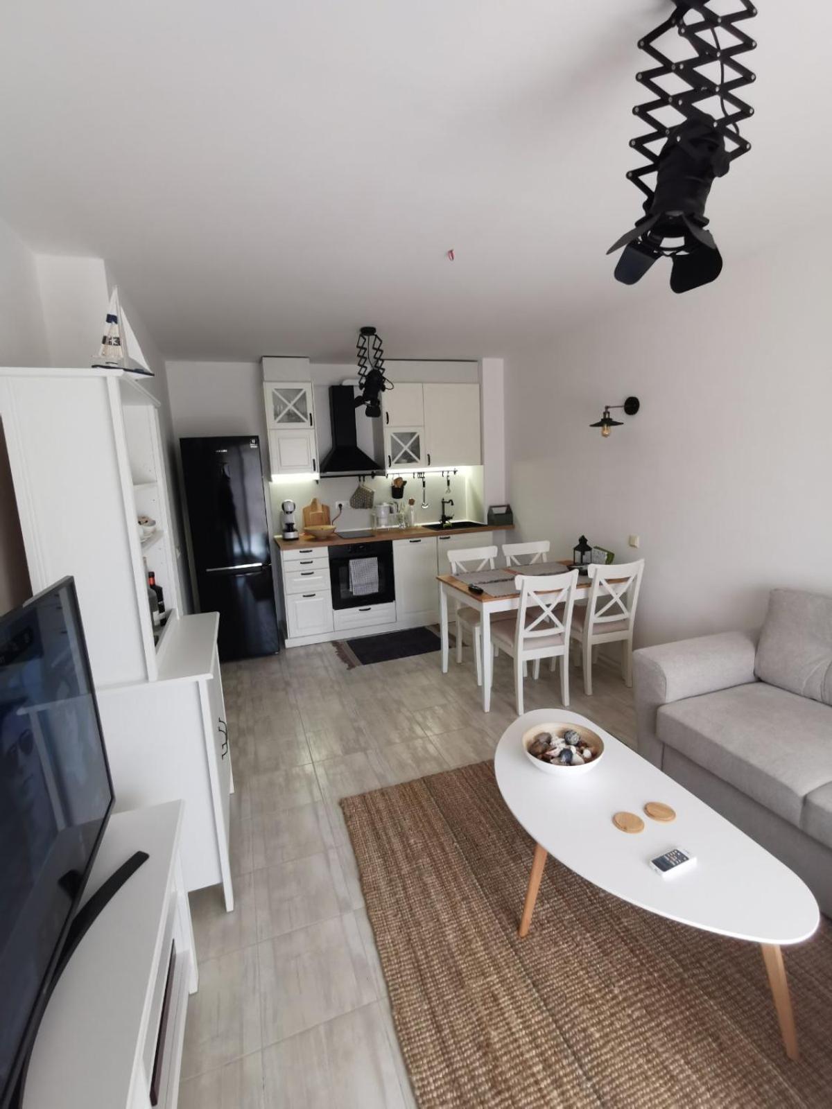 Lily Beach - Apartment 408A