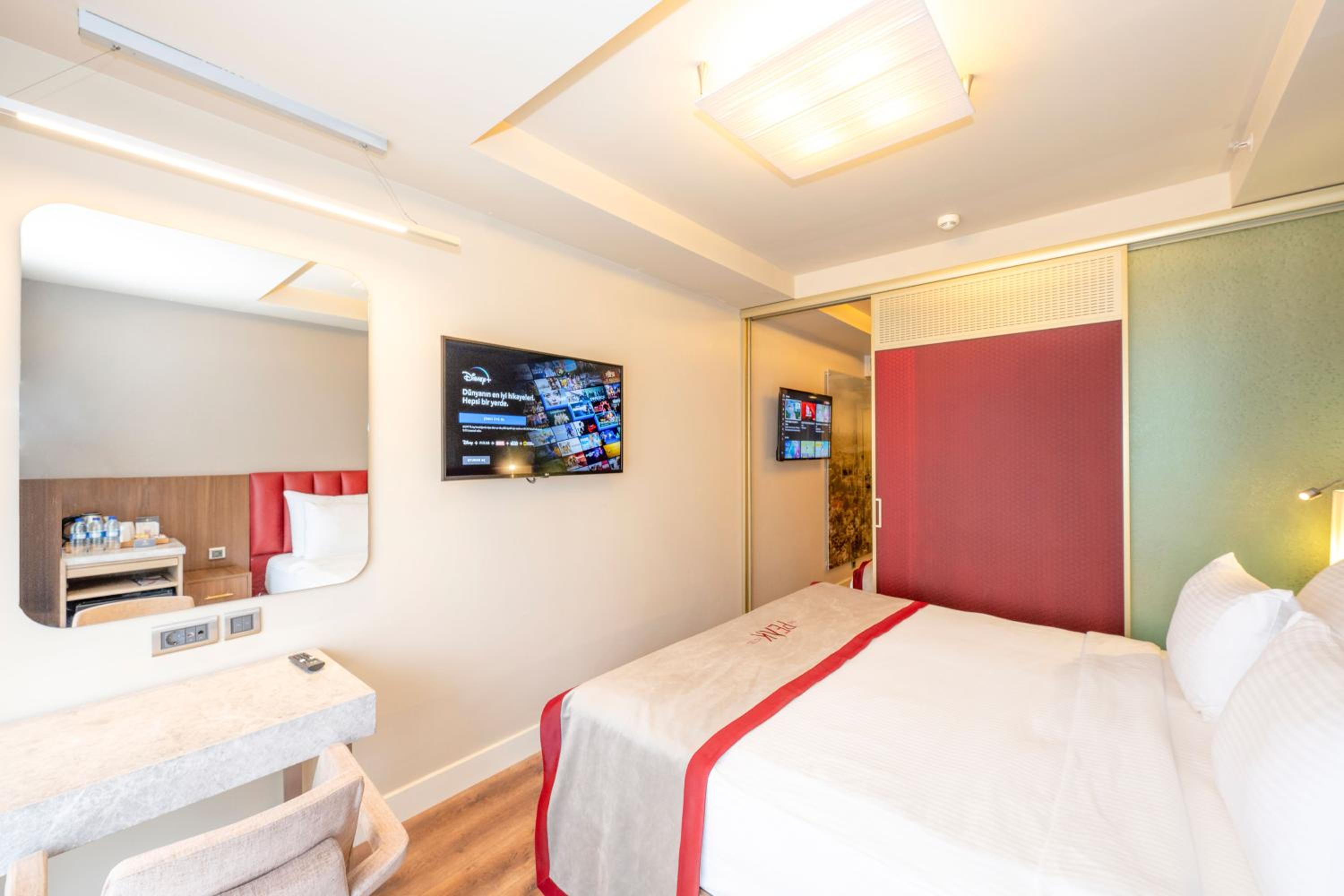 Ramada By Wyndham Istanbul Pera Taksim - Image 111