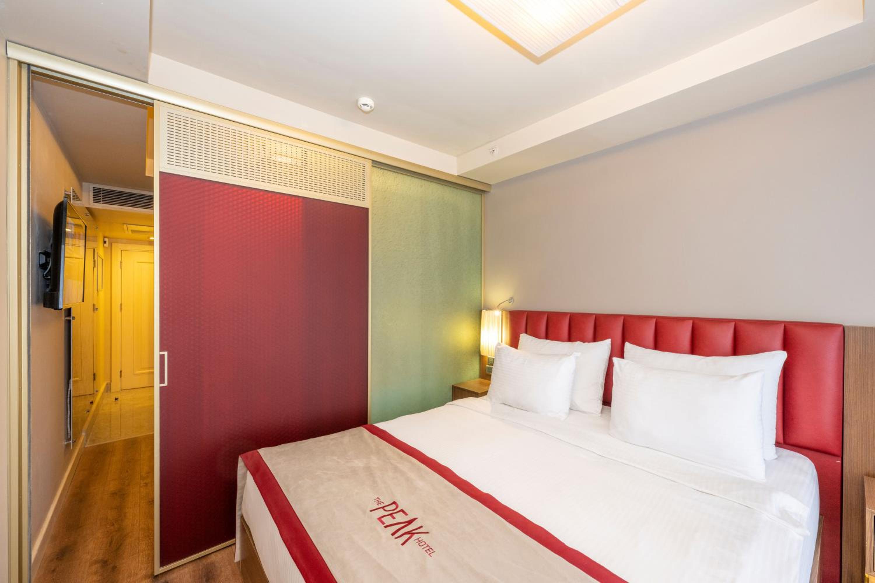 Ramada By Wyndham Istanbul Pera Taksim - Image 112