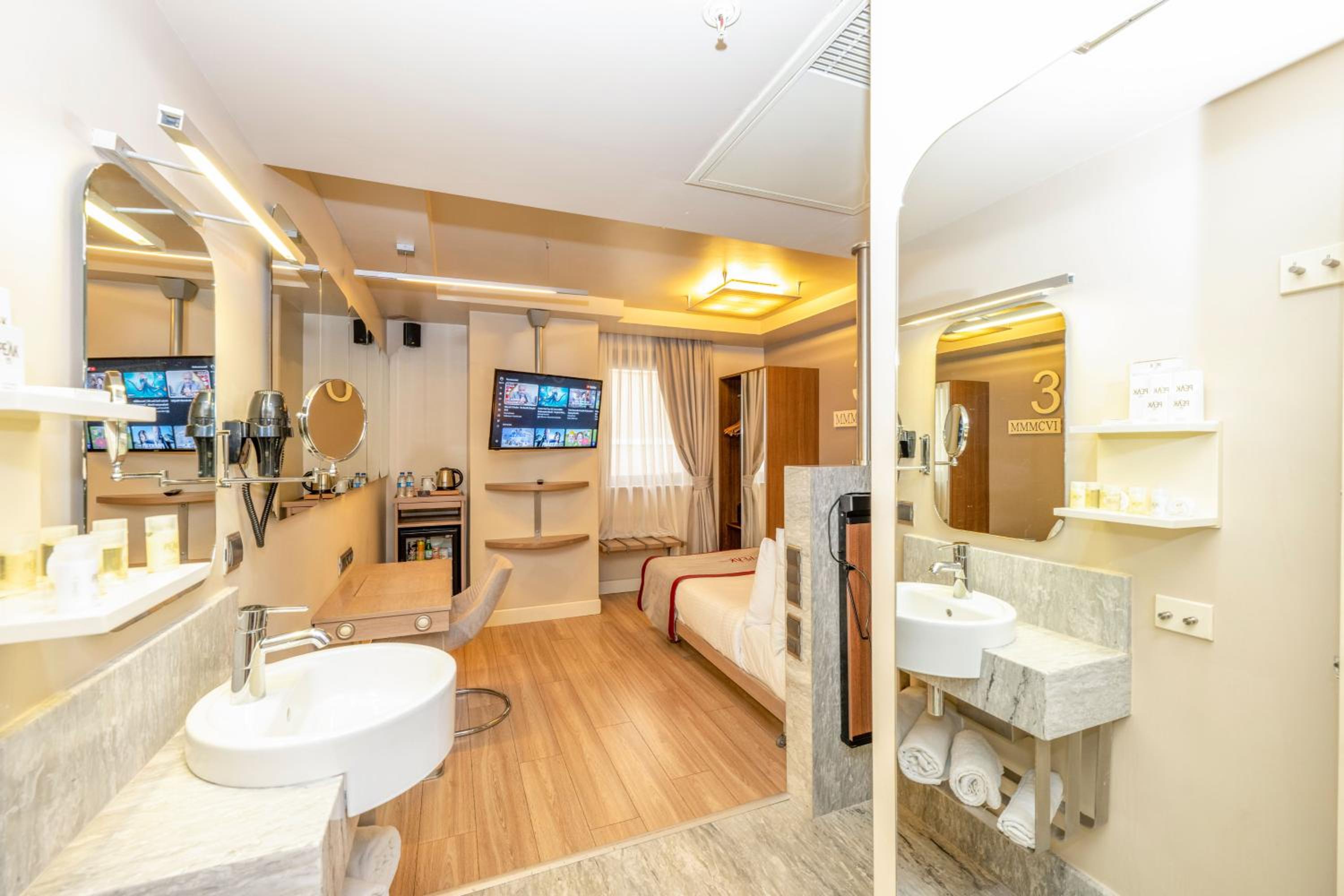 Ramada By Wyndham Istanbul Pera Taksim - Image 118