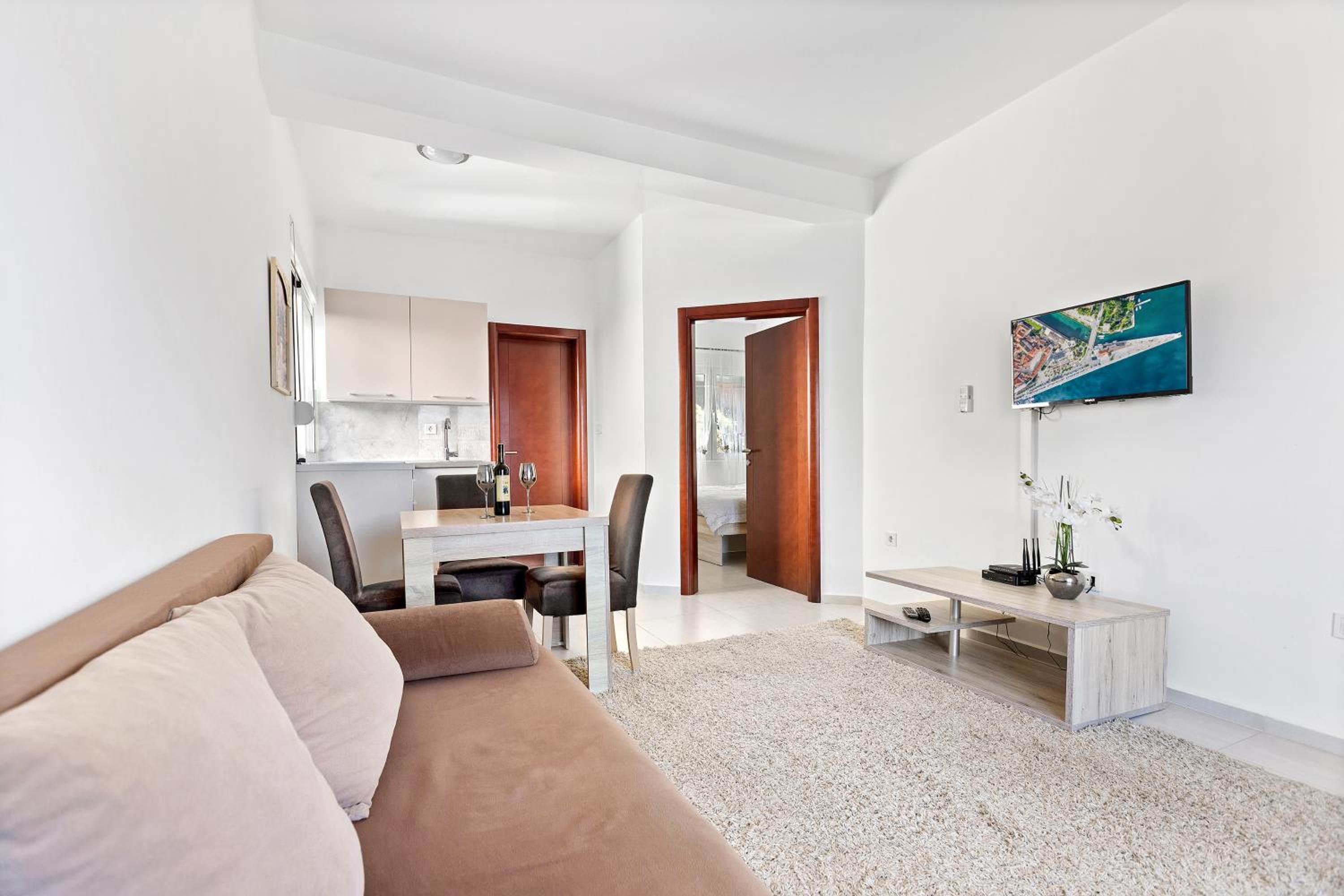 Apartments Stetonn