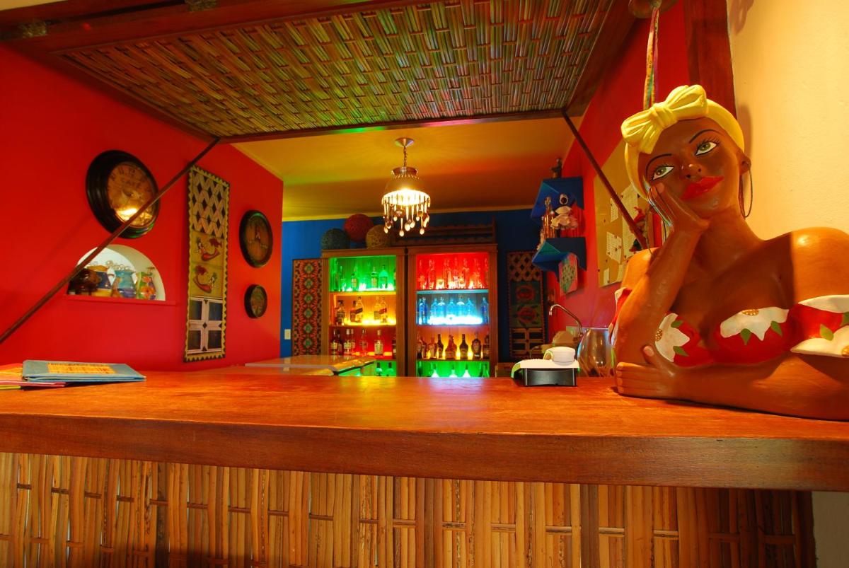 bar