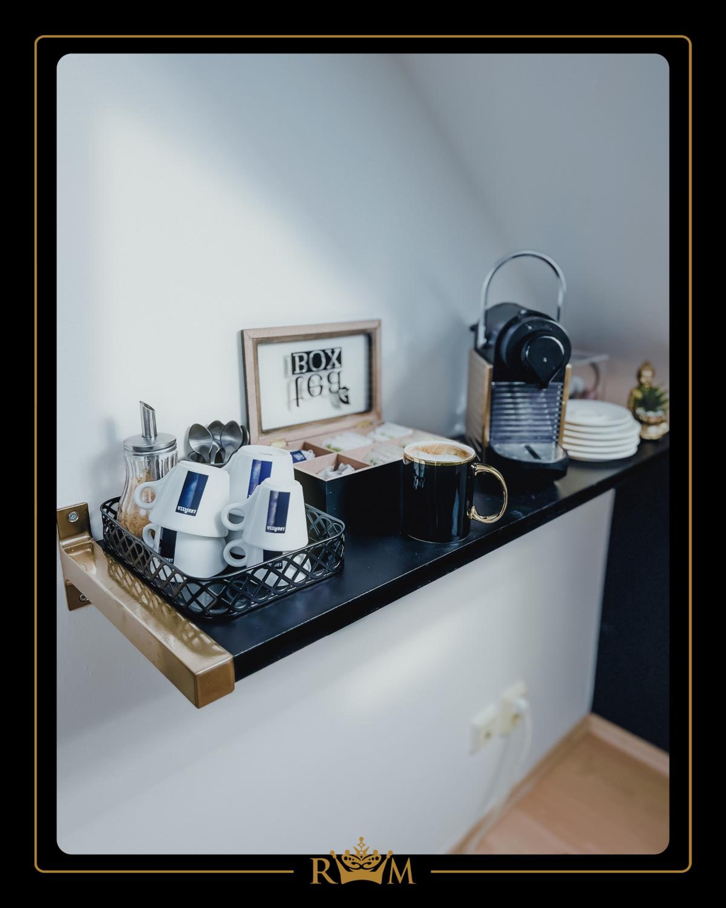 RM Luxury Apartment in Prague • 6 People • Free Parking • Pets
