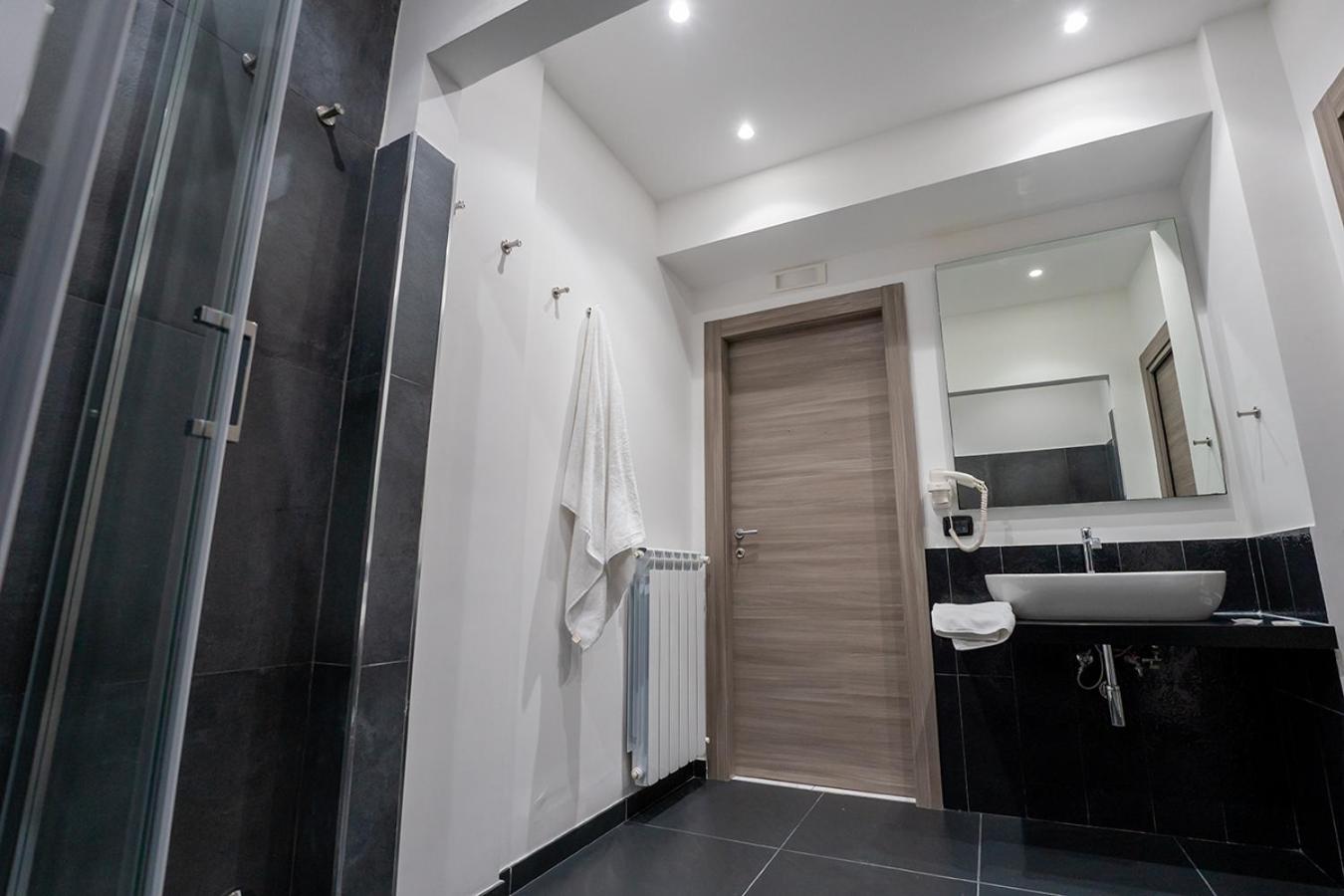 Al Campanile H Napoli Centro, by ClaPa Group Dislocated Hospitality