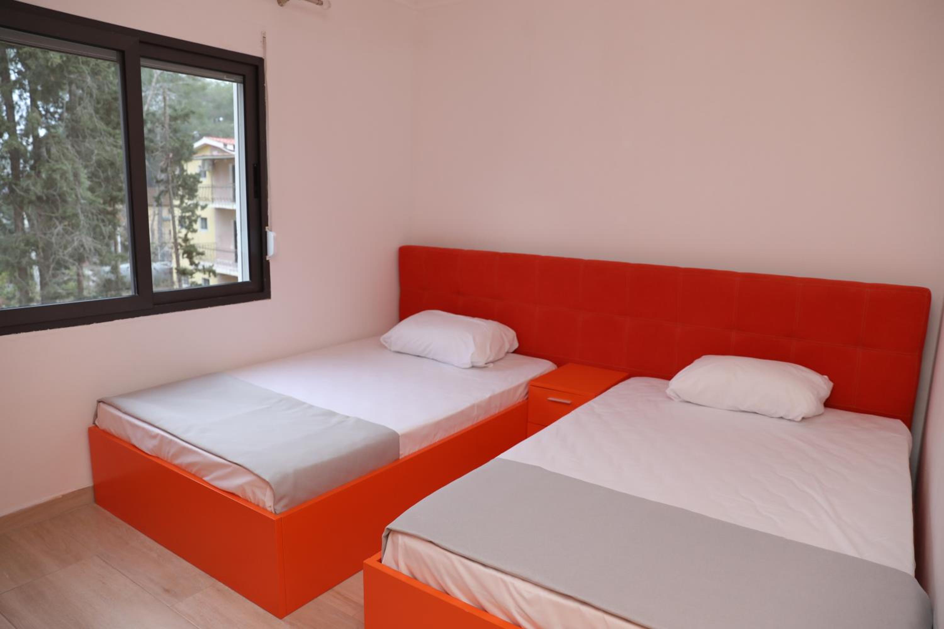 Melinda beach apartment