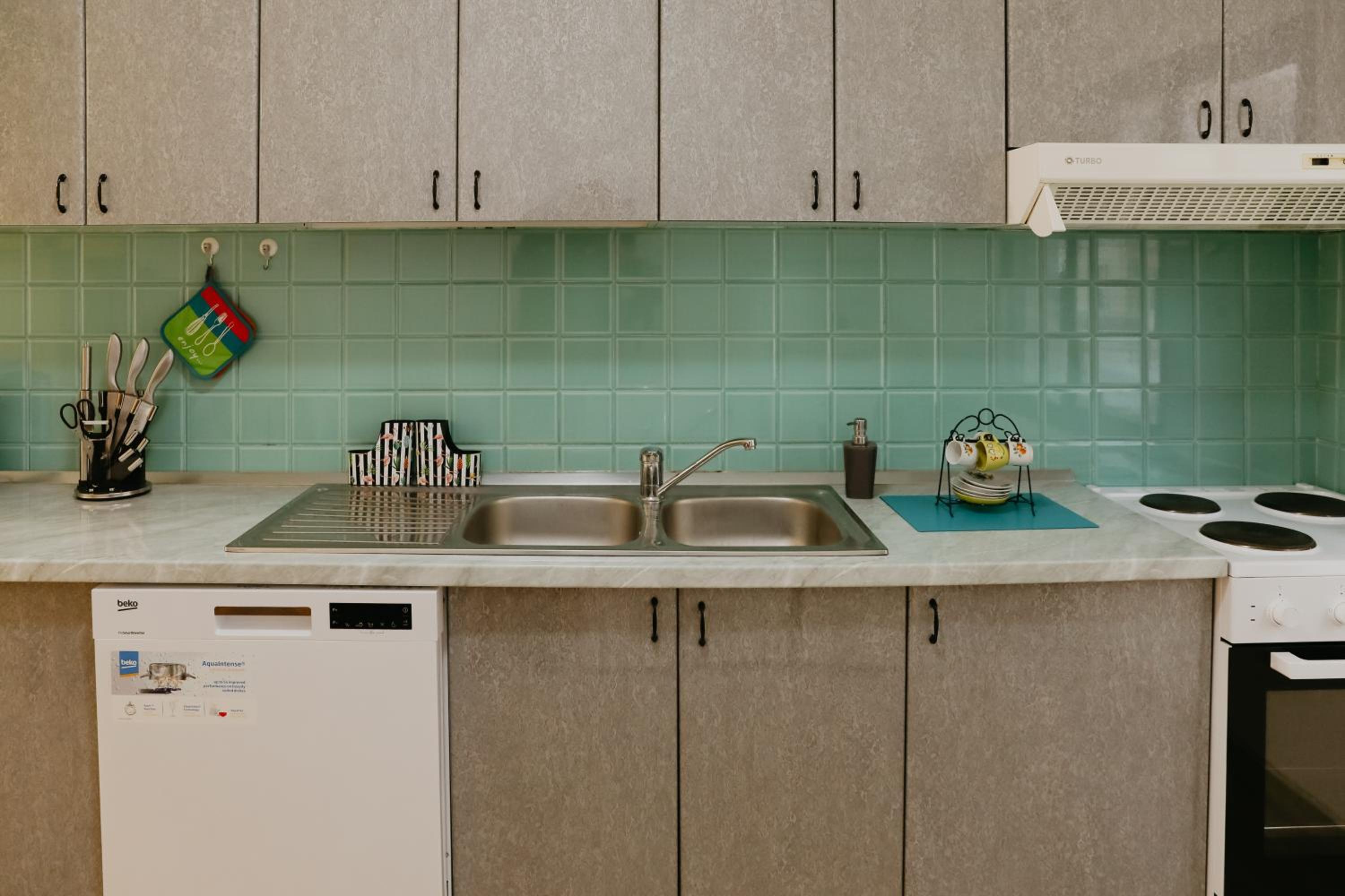 Melinda beach apartment