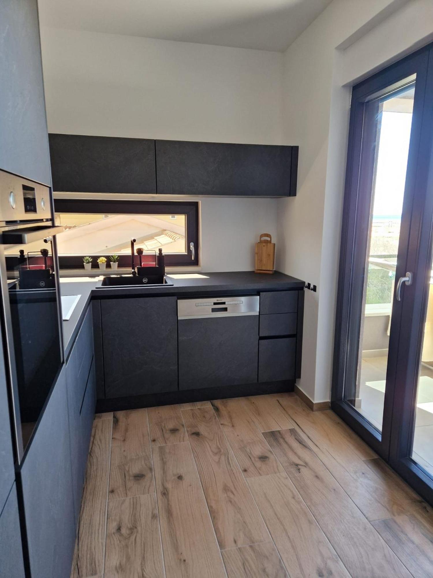 Apartment Luka