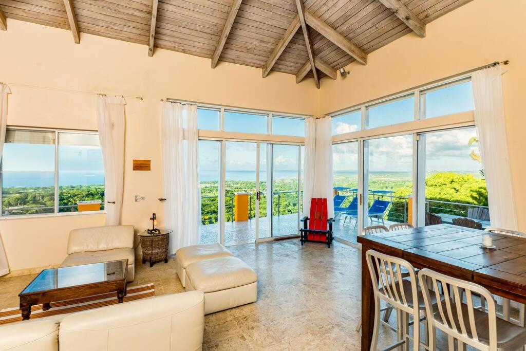 Vieques Villa Gallega - Oceanview w/Infinity Pool view 3