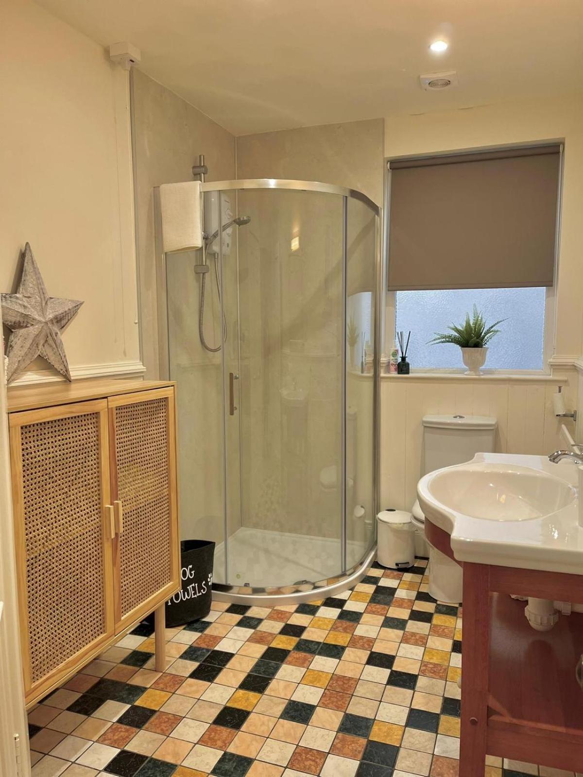 Coach Cottage Portstewart - Central Location NITB, photo 28