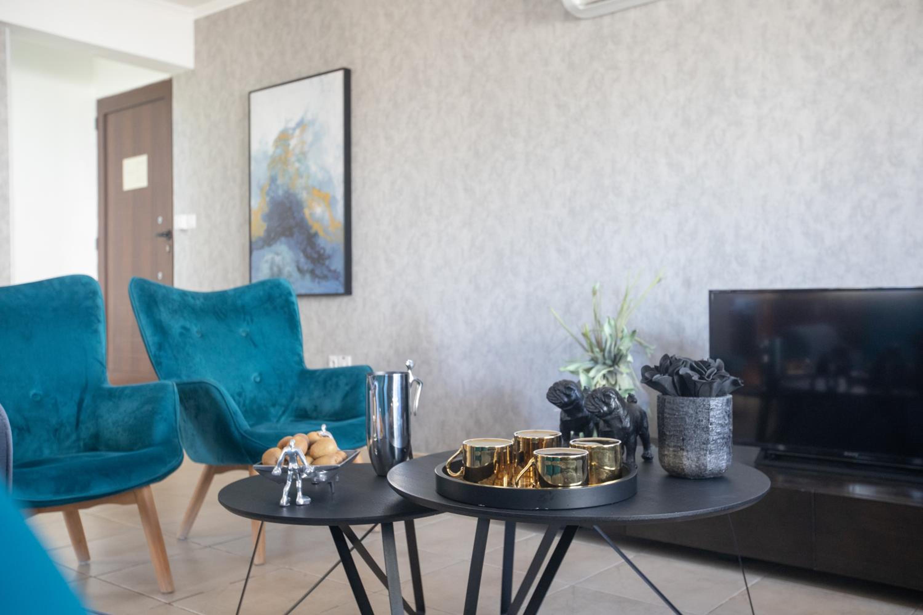 Tonia Seaview Villas