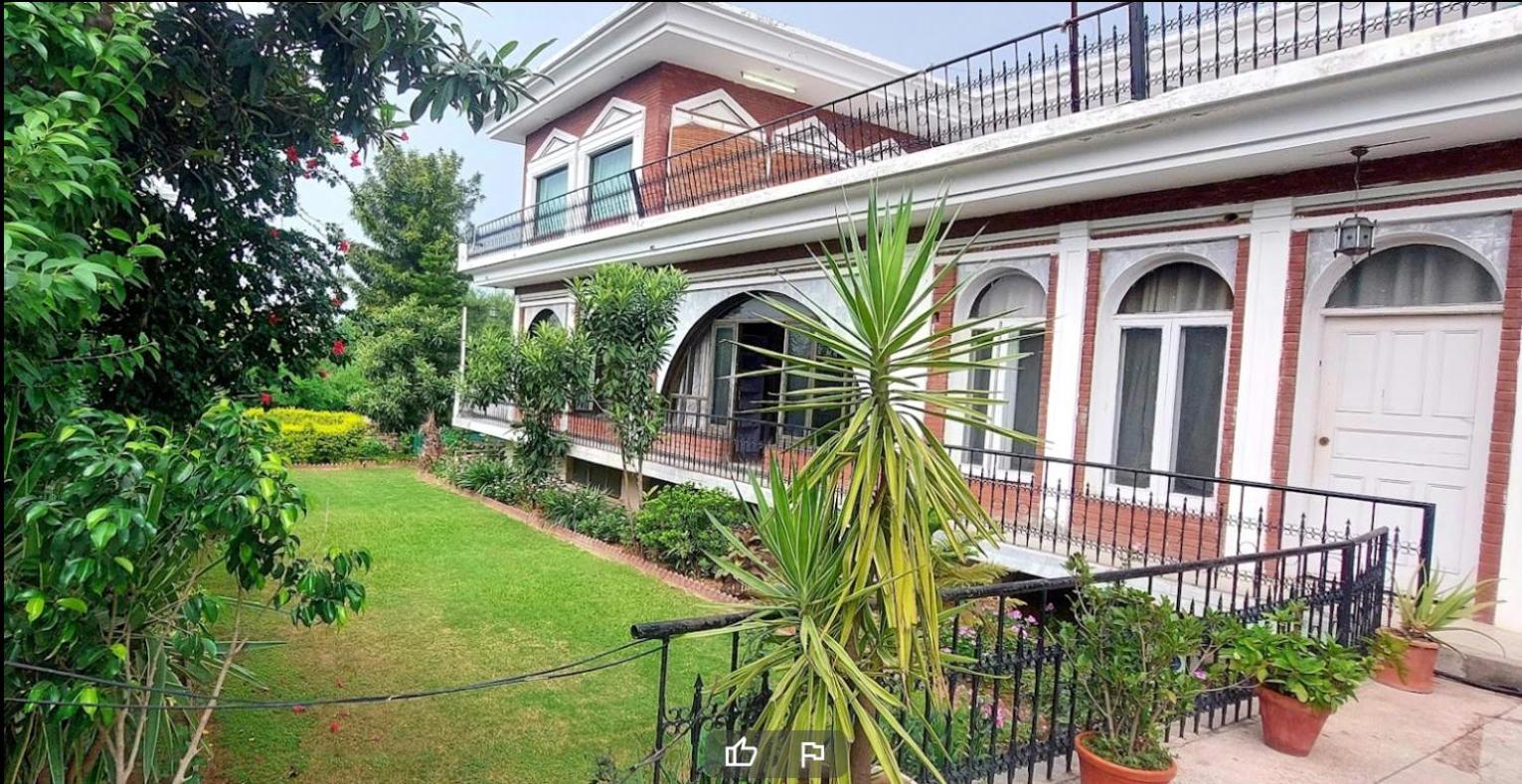 Mulberry Guest House F-11 view 3