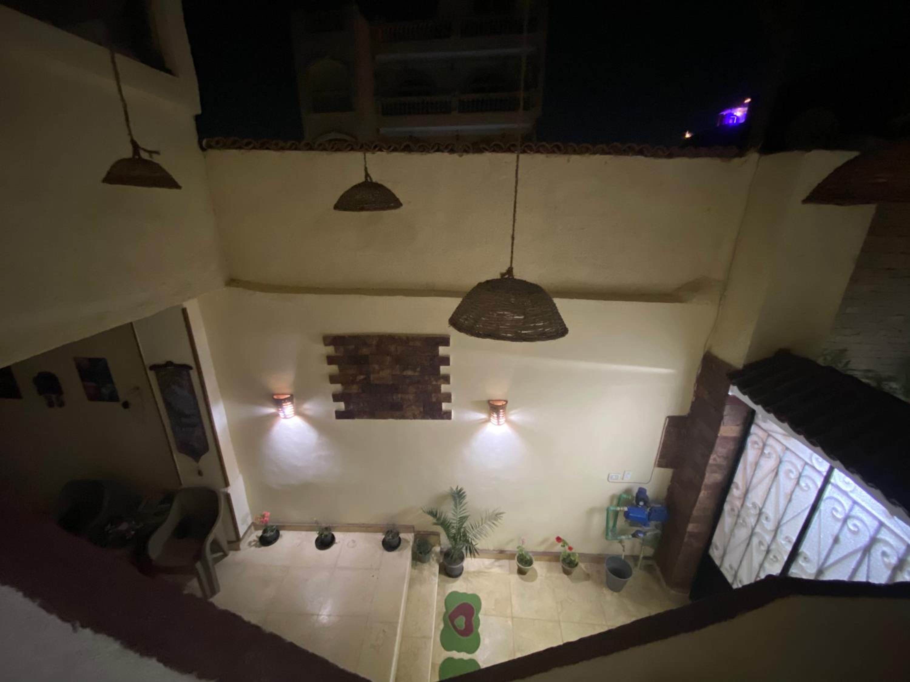 Pyramids Lounge Guest House