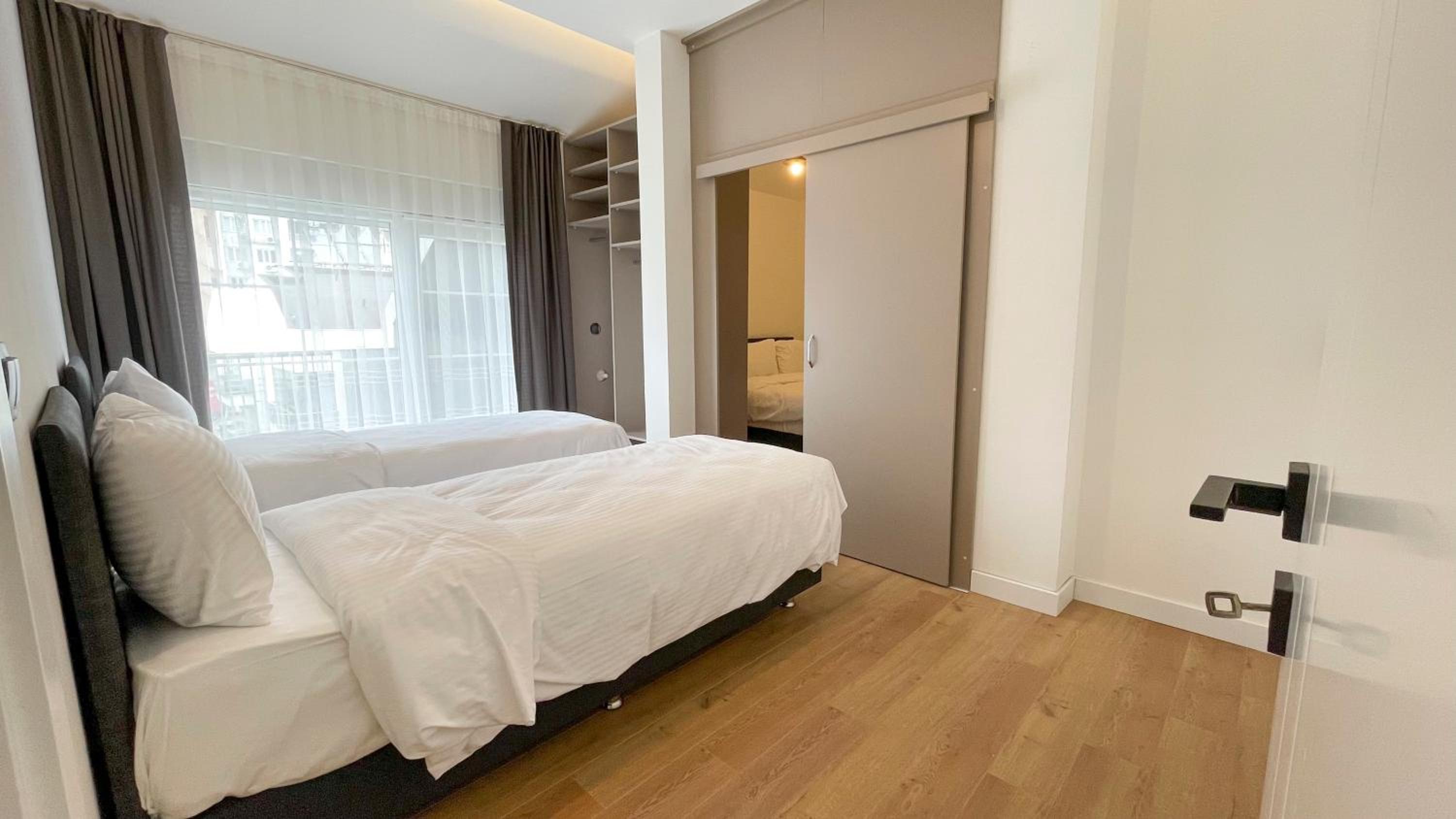 A old town - Image 36