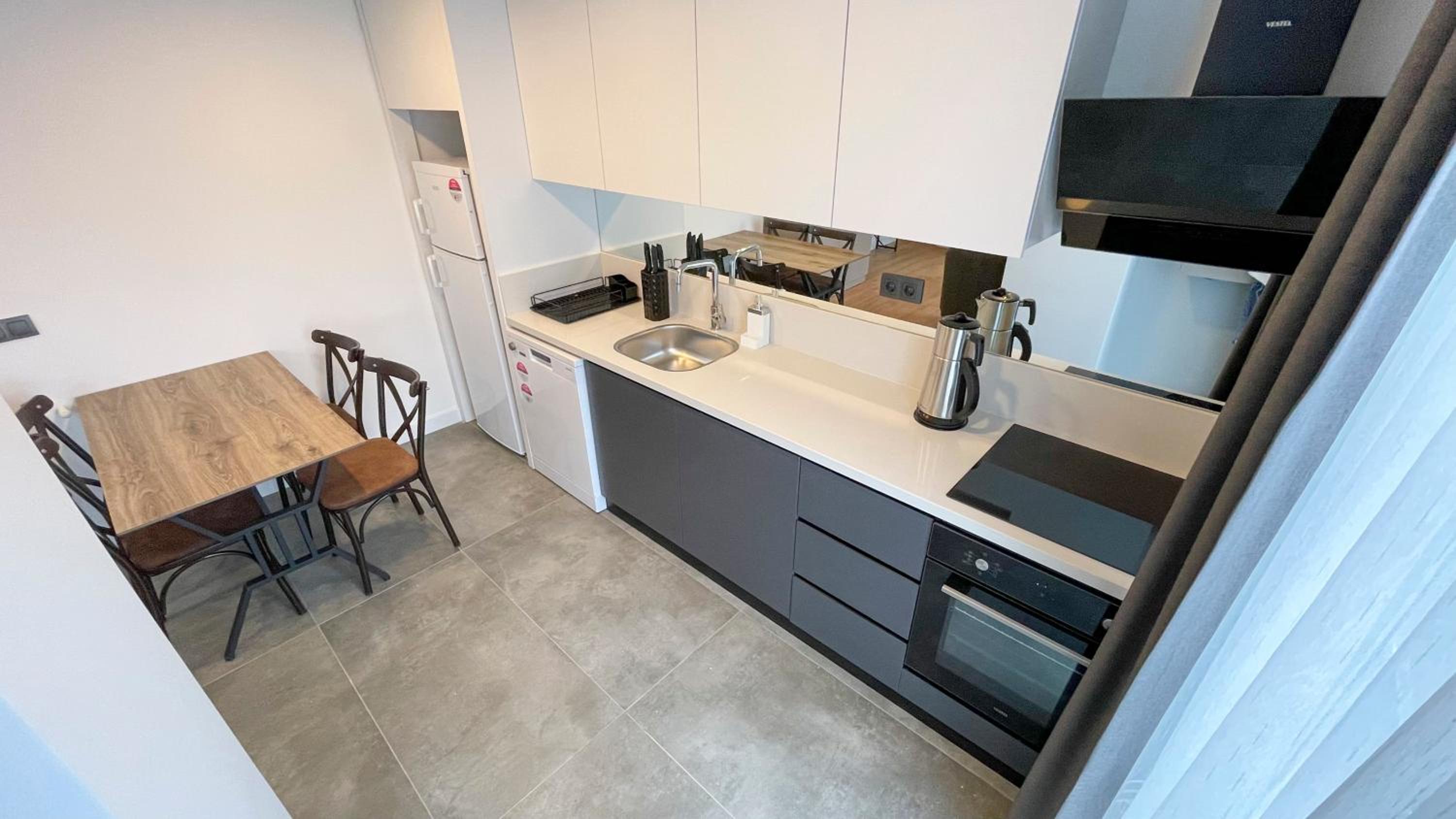 A old town - Image 39