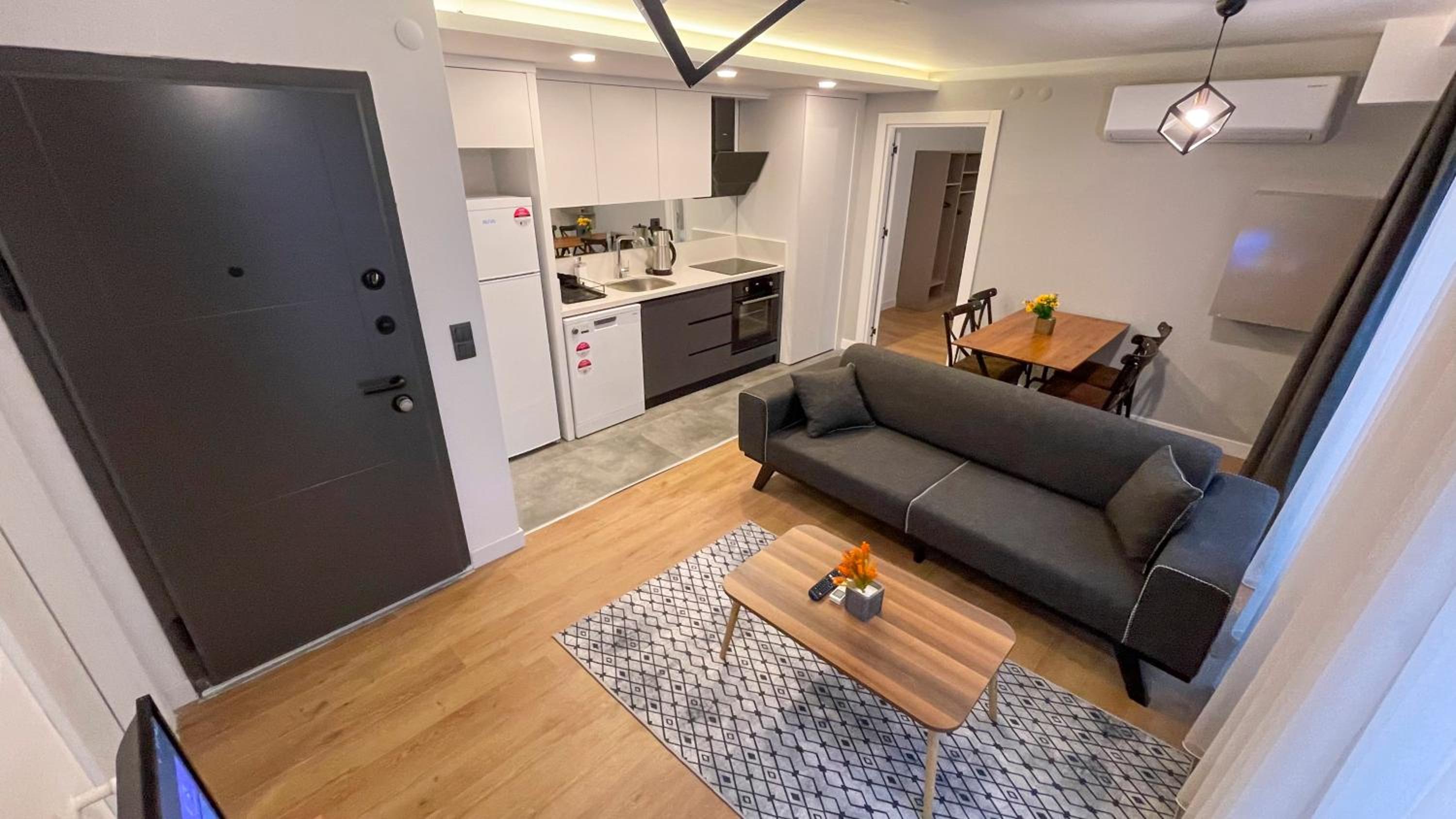 A old town - Image 41