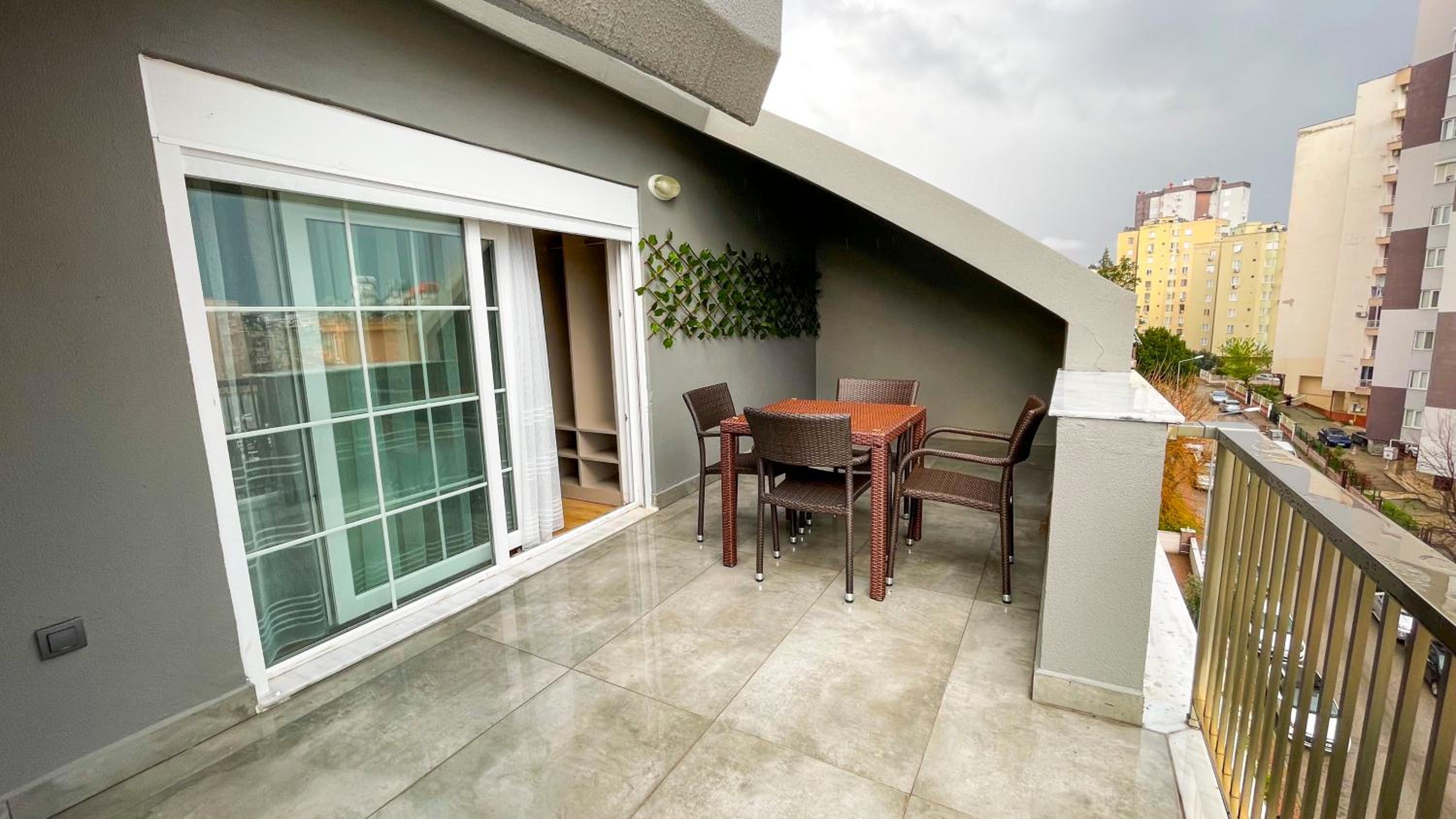 A old town - Image 24