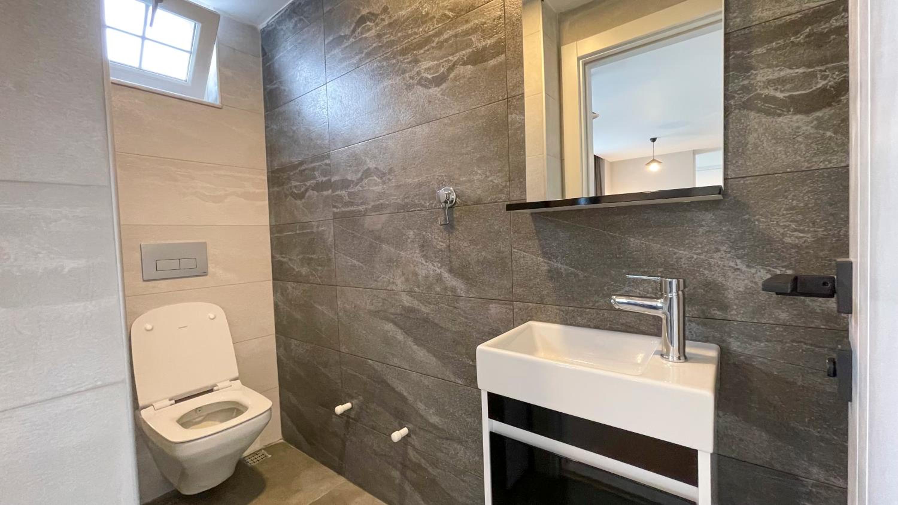 A old town - Image 43