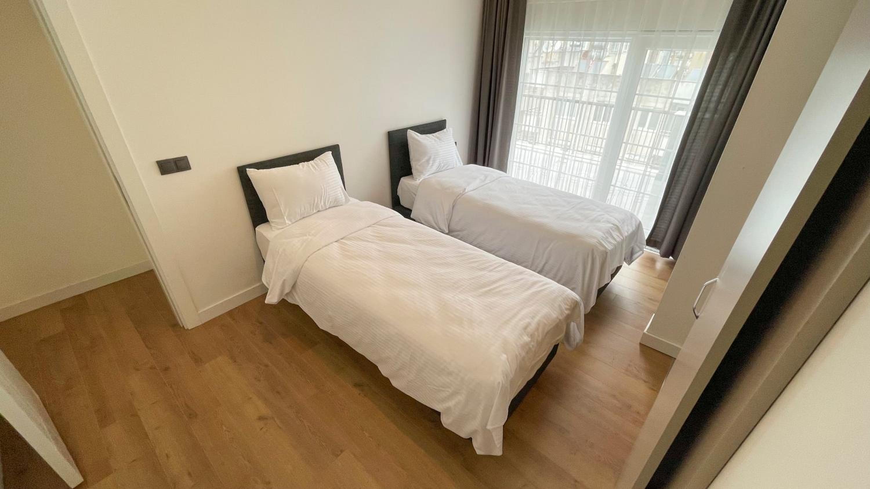 A old town - Image 7