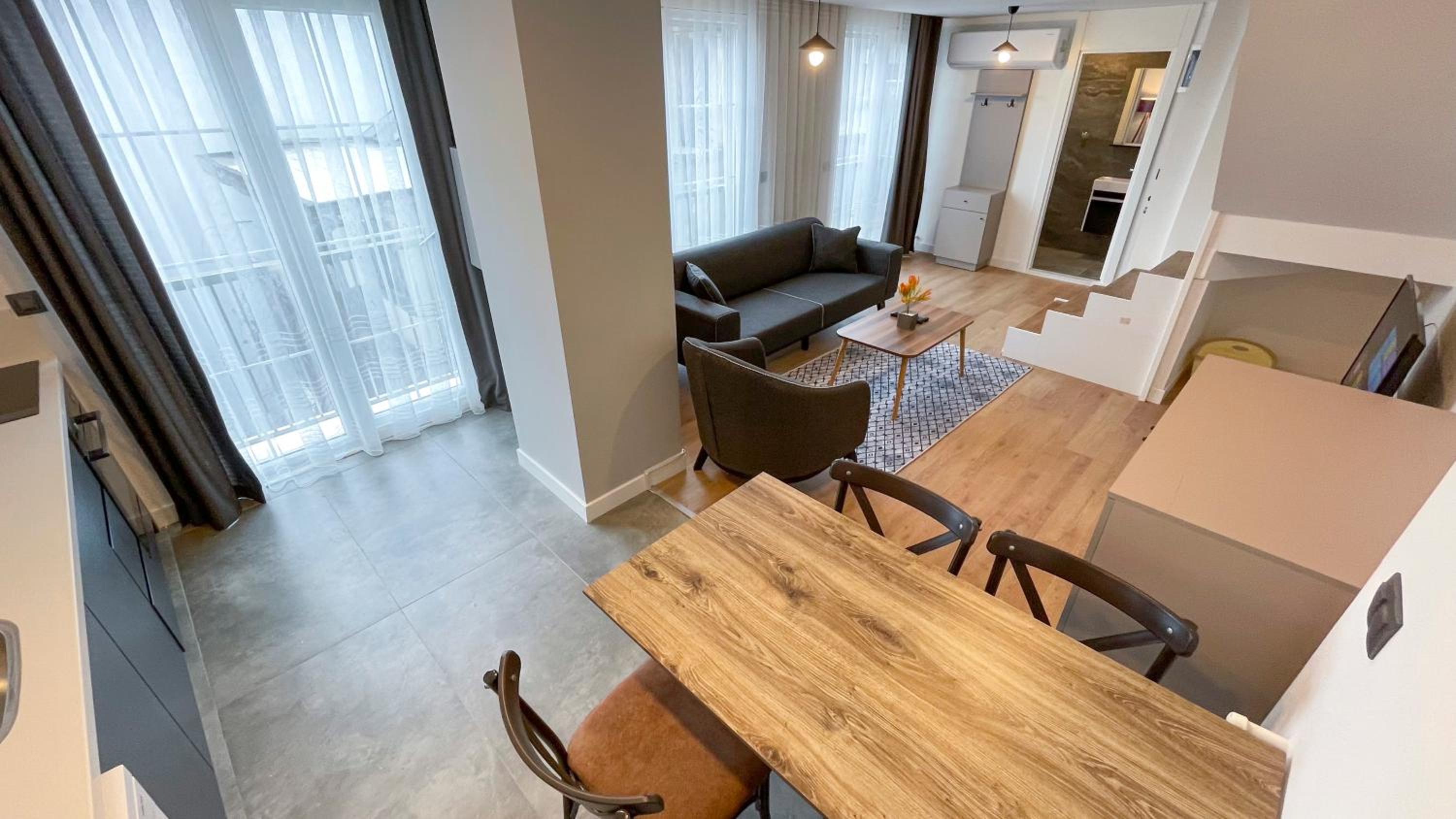 A old town - Image 10