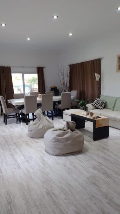 casa con pileta climatizada, tiempo para descansar, Pilar
