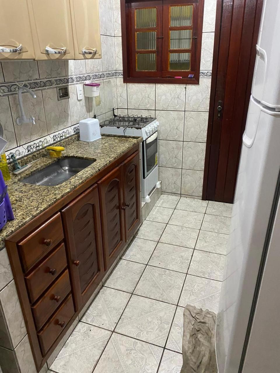 Saquarema - Casa Amarela ! Entre a praia e a Lagoa !