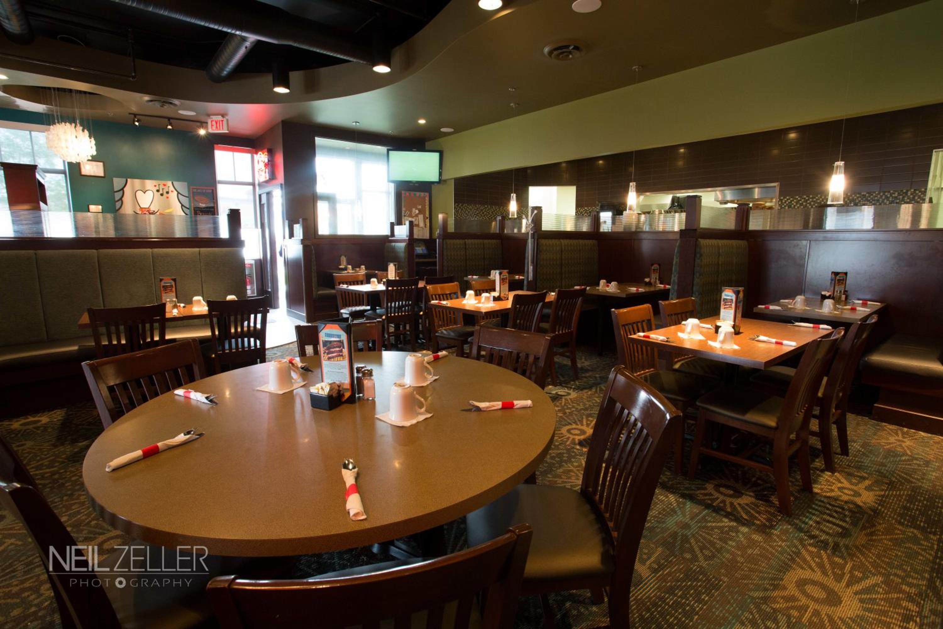 Leduc Vacations - Days Inn  Suites by Wyndham Edmonton Airport - Property Image 10