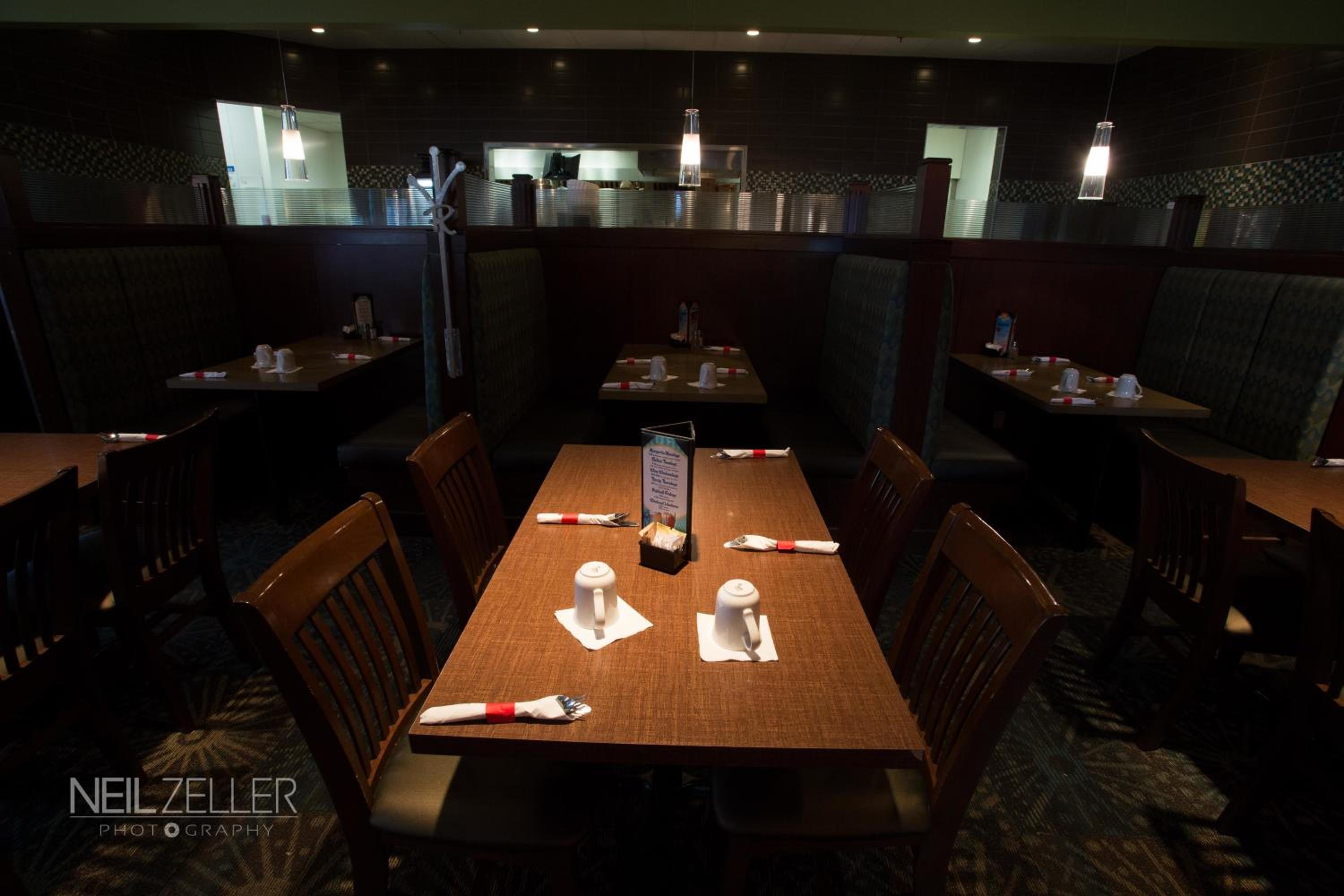 Leduc Vacations - Days Inn  Suites by Wyndham Edmonton Airport - Property Image 5