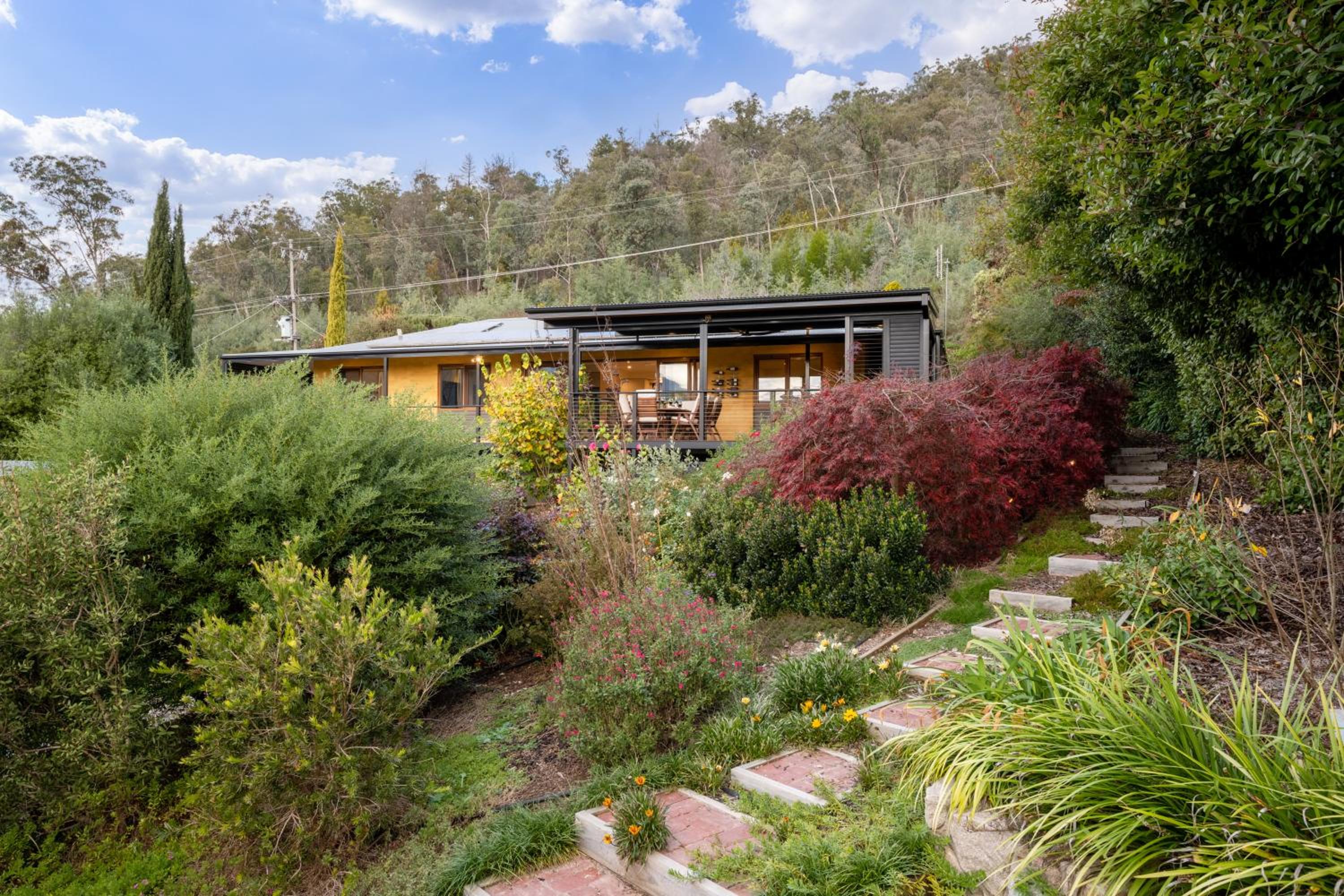 25 Walkers Lane