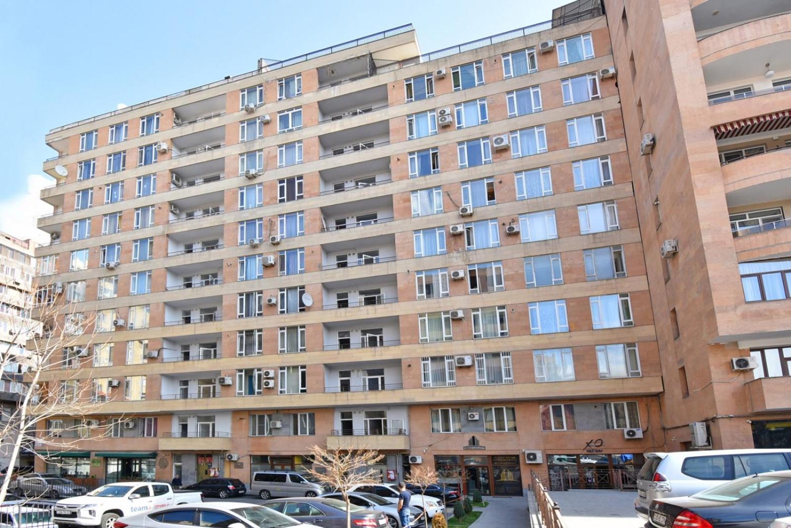 7/1 Nalbandyan Street, Three Bedrooms Apartment