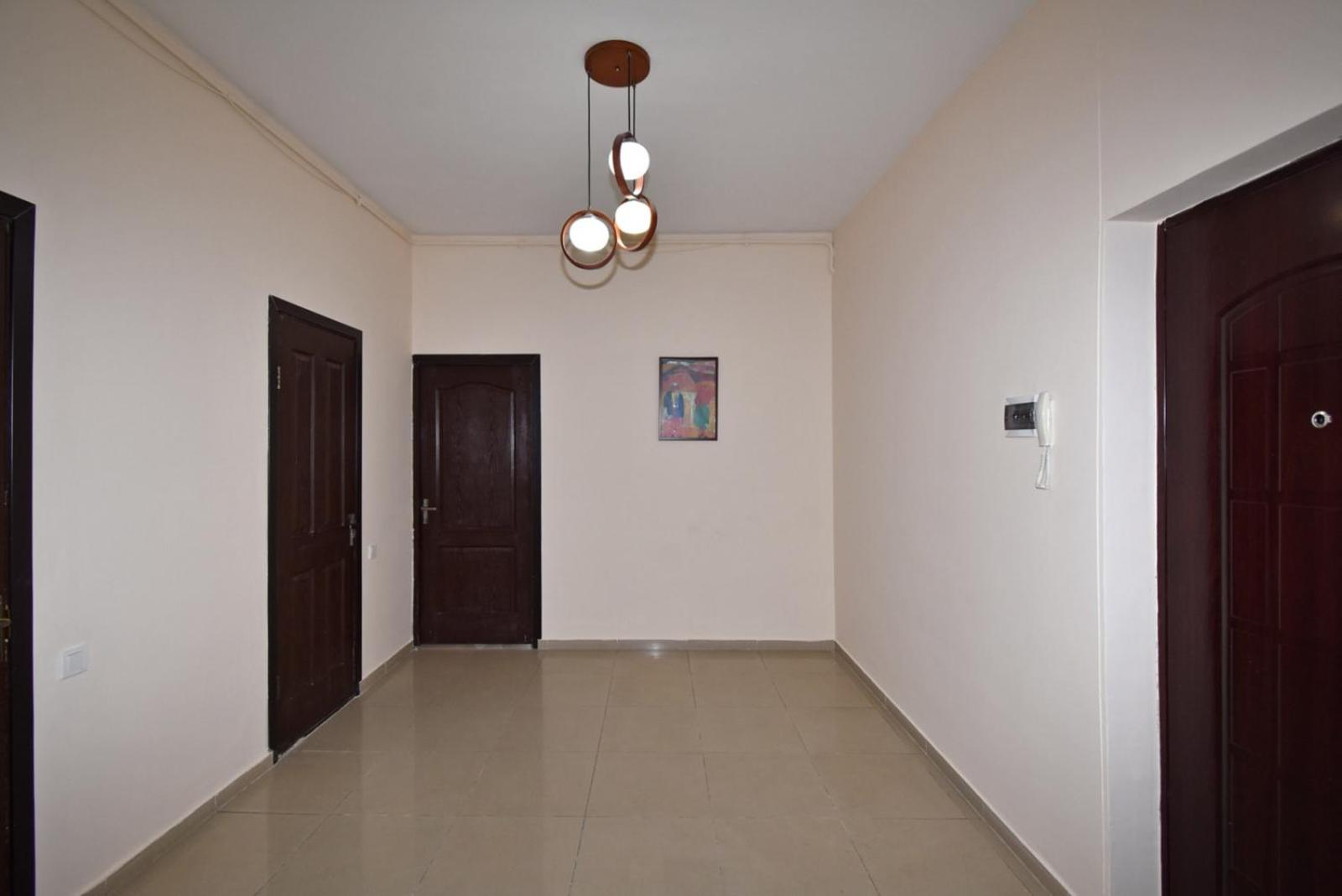 7/1 Nalbandyan Street, Three Bedrooms Apartment