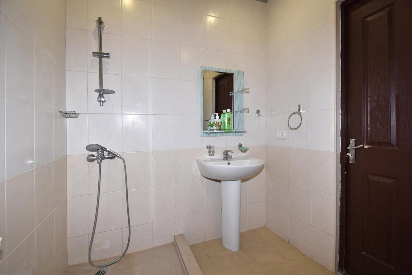 7/1 Nalbandyan Street, Three Bedrooms Apartment