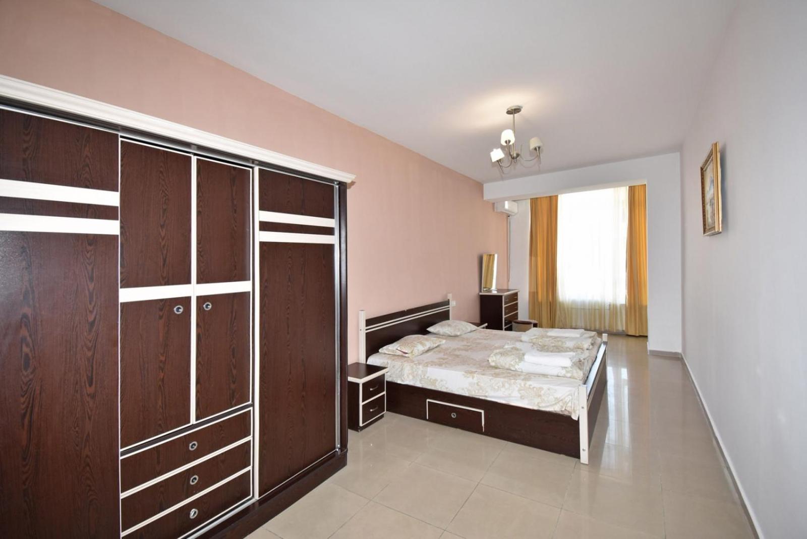 7/1 Nalbandyan Street, Three Bedrooms Apartment