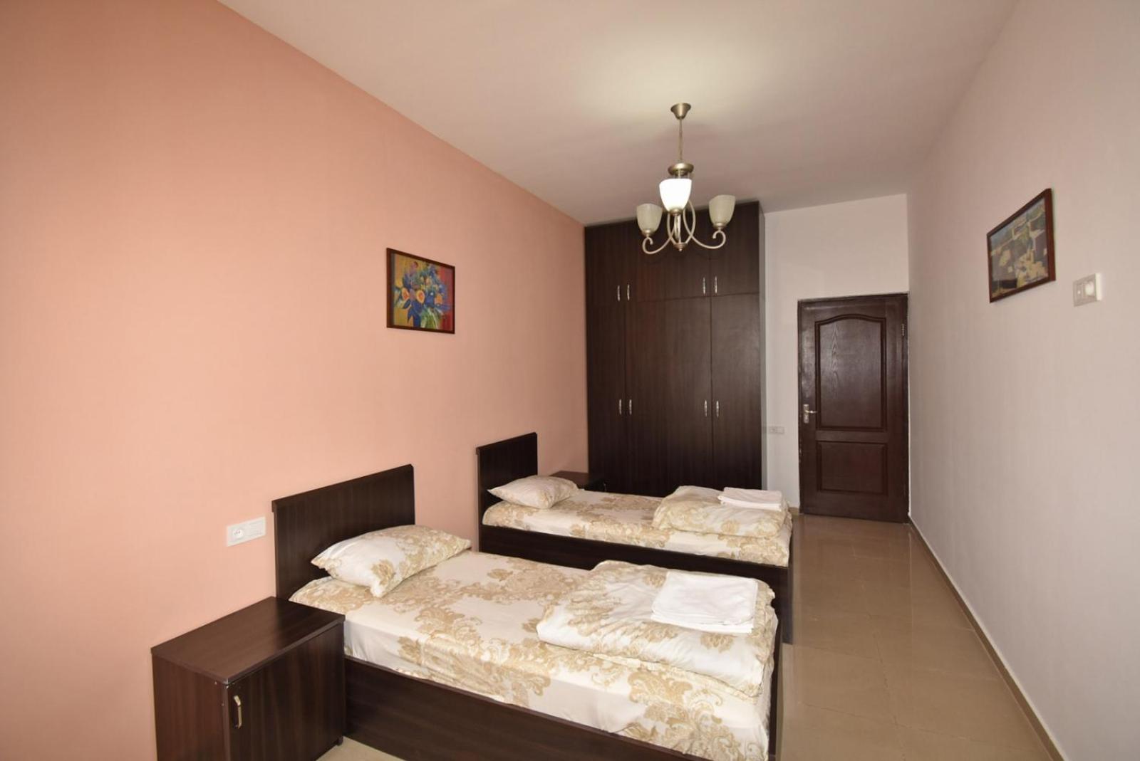 7/1 Nalbandyan Street, Three Bedrooms Apartment