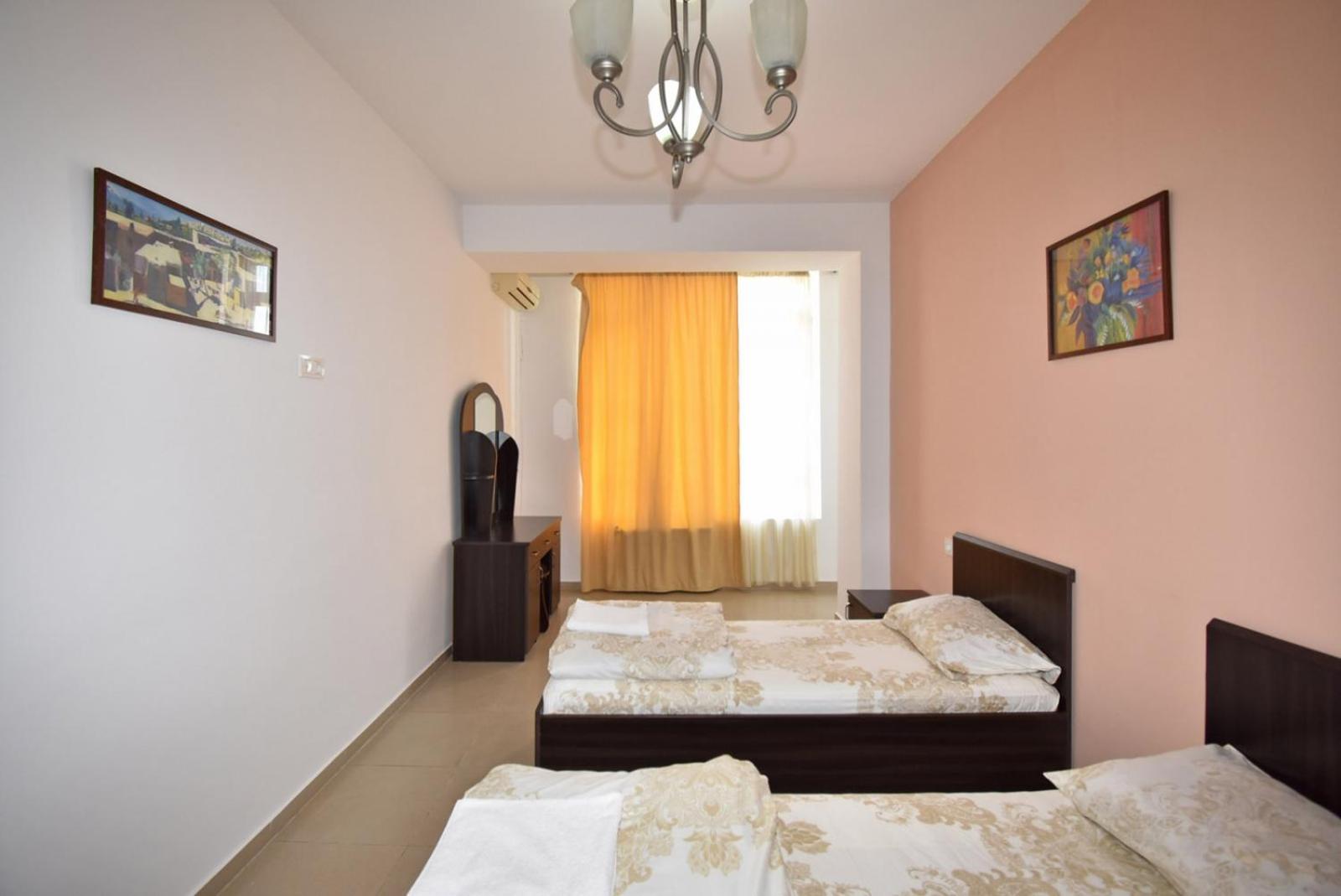 7/1 Nalbandyan Street, Three Bedrooms Apartment