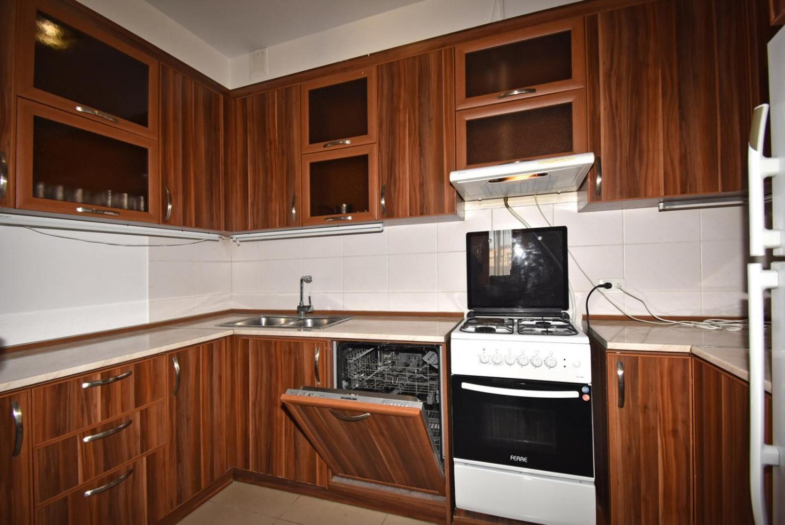 7/1 Nalbandyan Street, Three Bedrooms Apartment