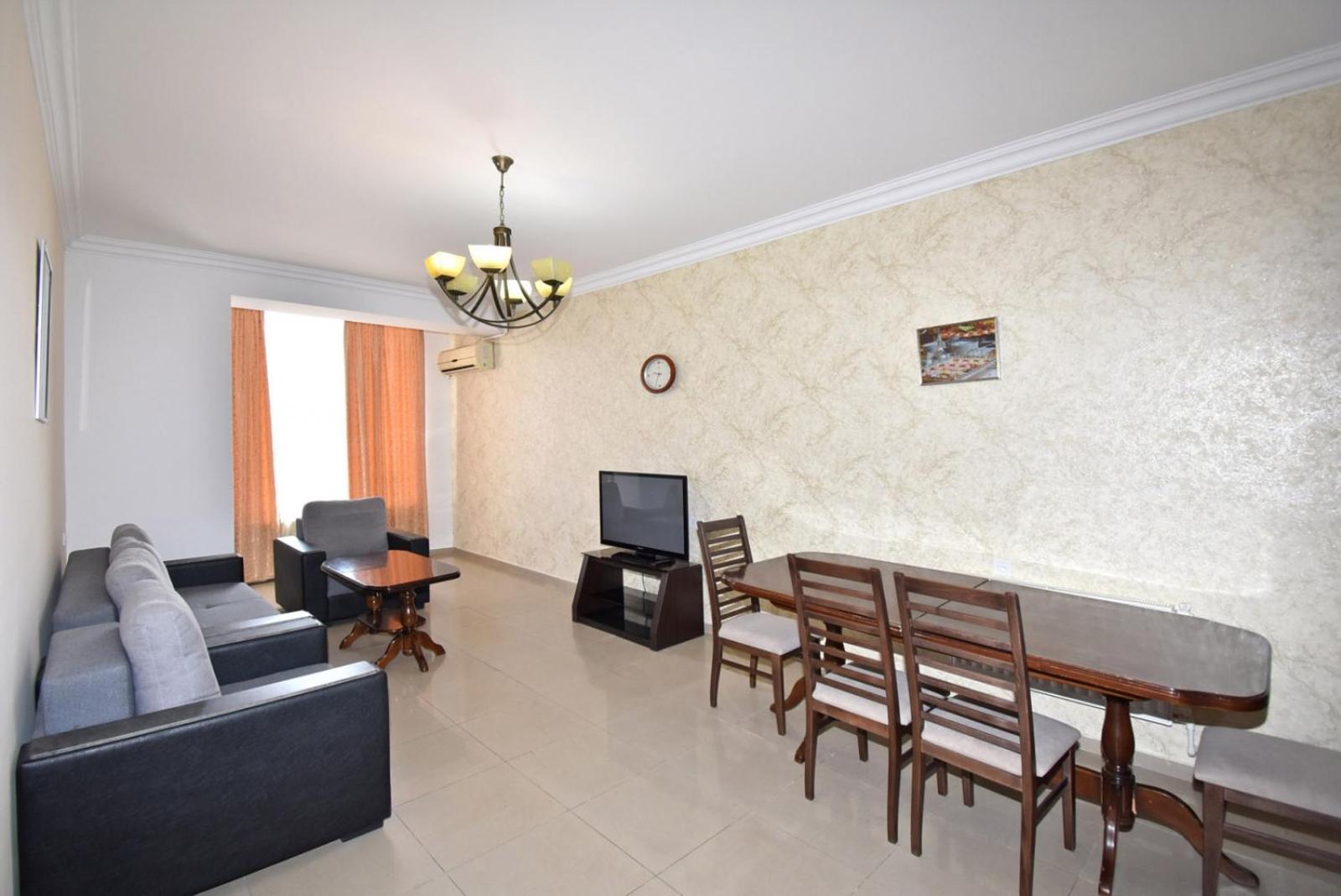 7/1 Nalbandyan Street, Three Bedrooms Apartment
