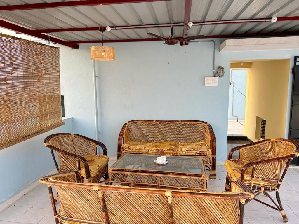 Sri Apartment Deluxe Room A3 view 2