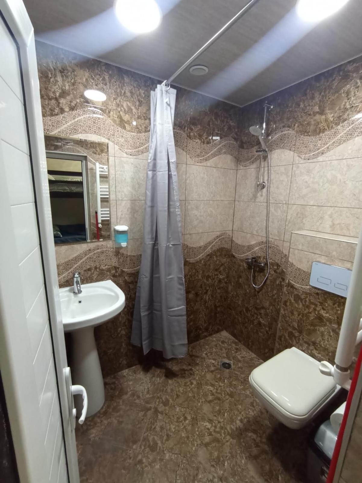 Aragats Hostel & Guest House