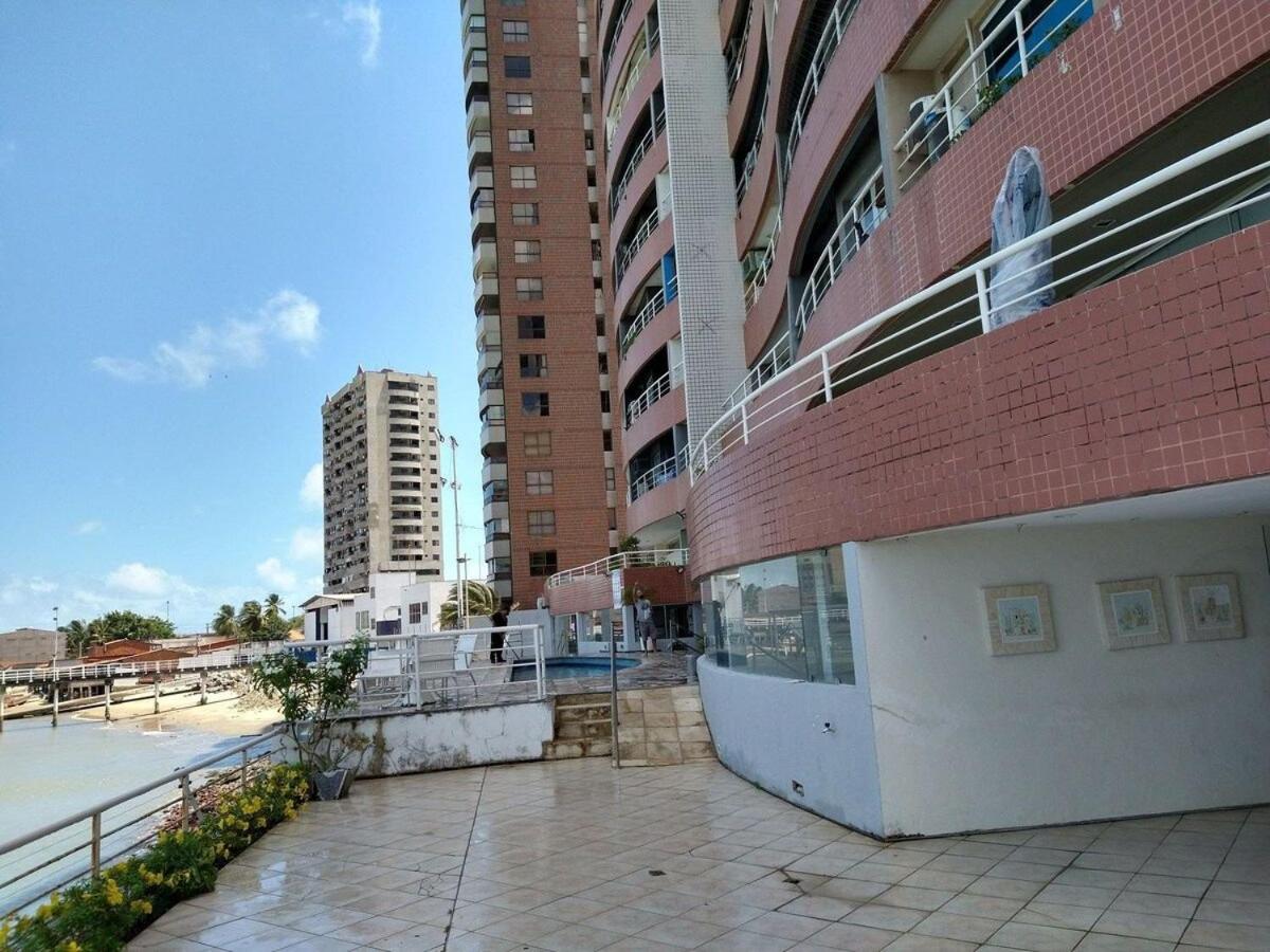 Flat frente mar Fortaleza 607