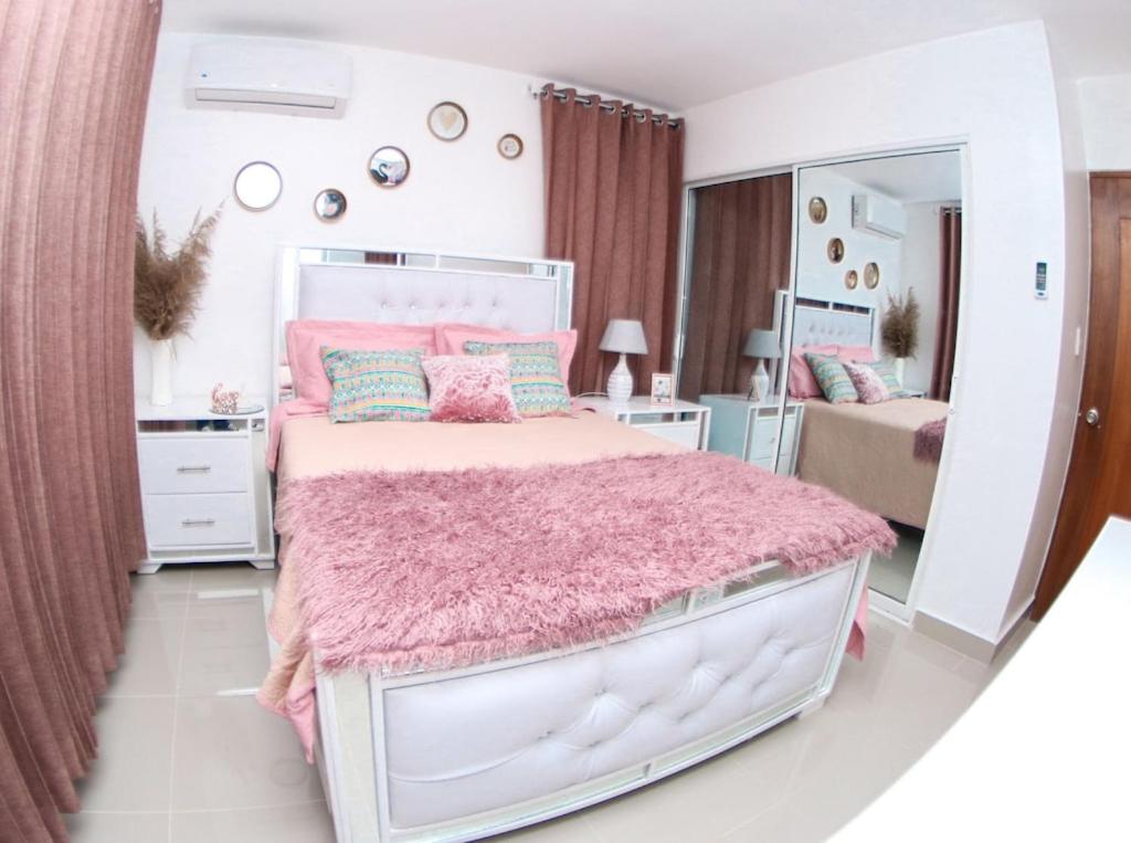 Luxurious 3-Bedroom Apartment with Pool & 24/7 security view 2