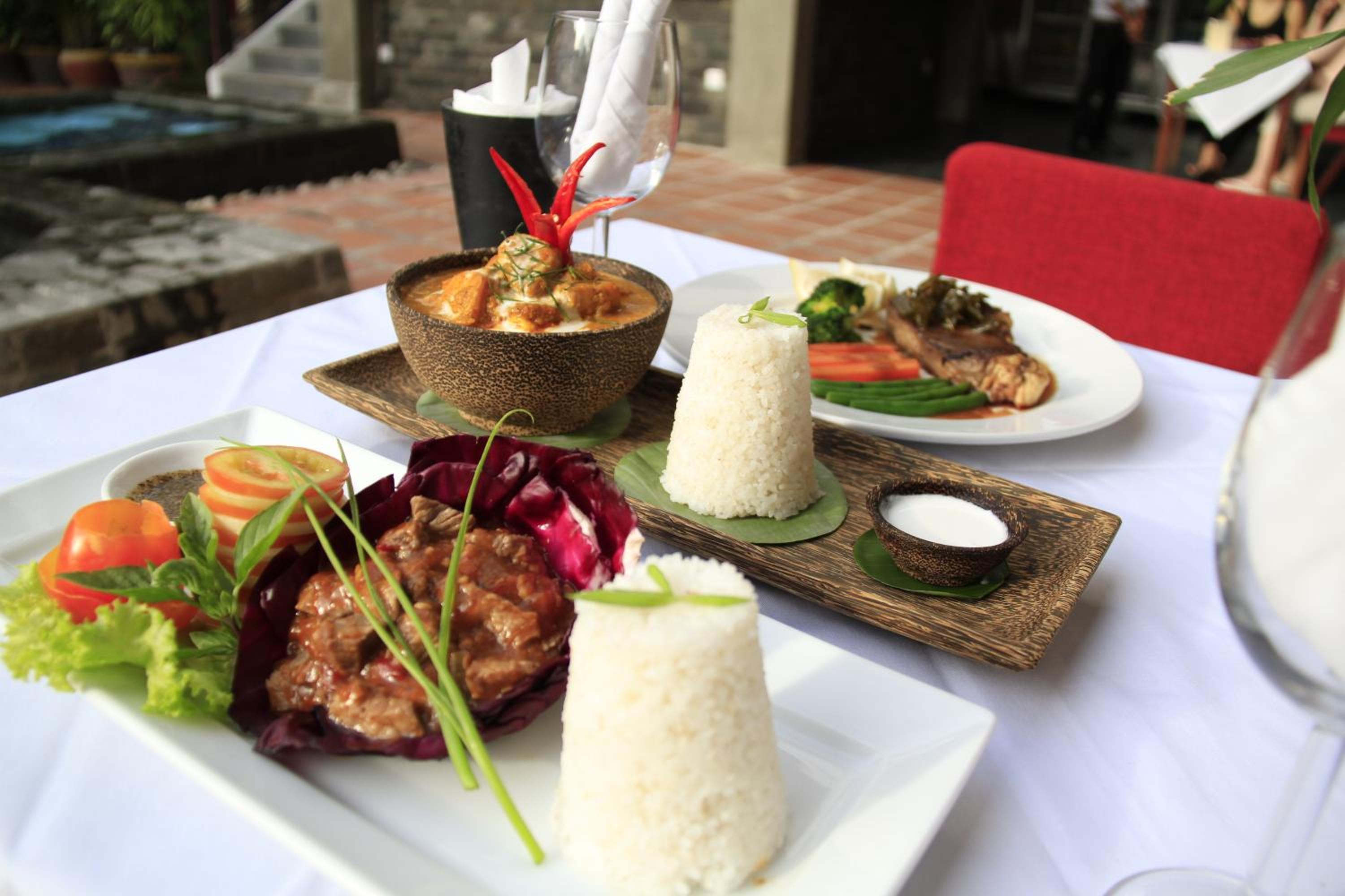 Mekong Angkor Palace Inn