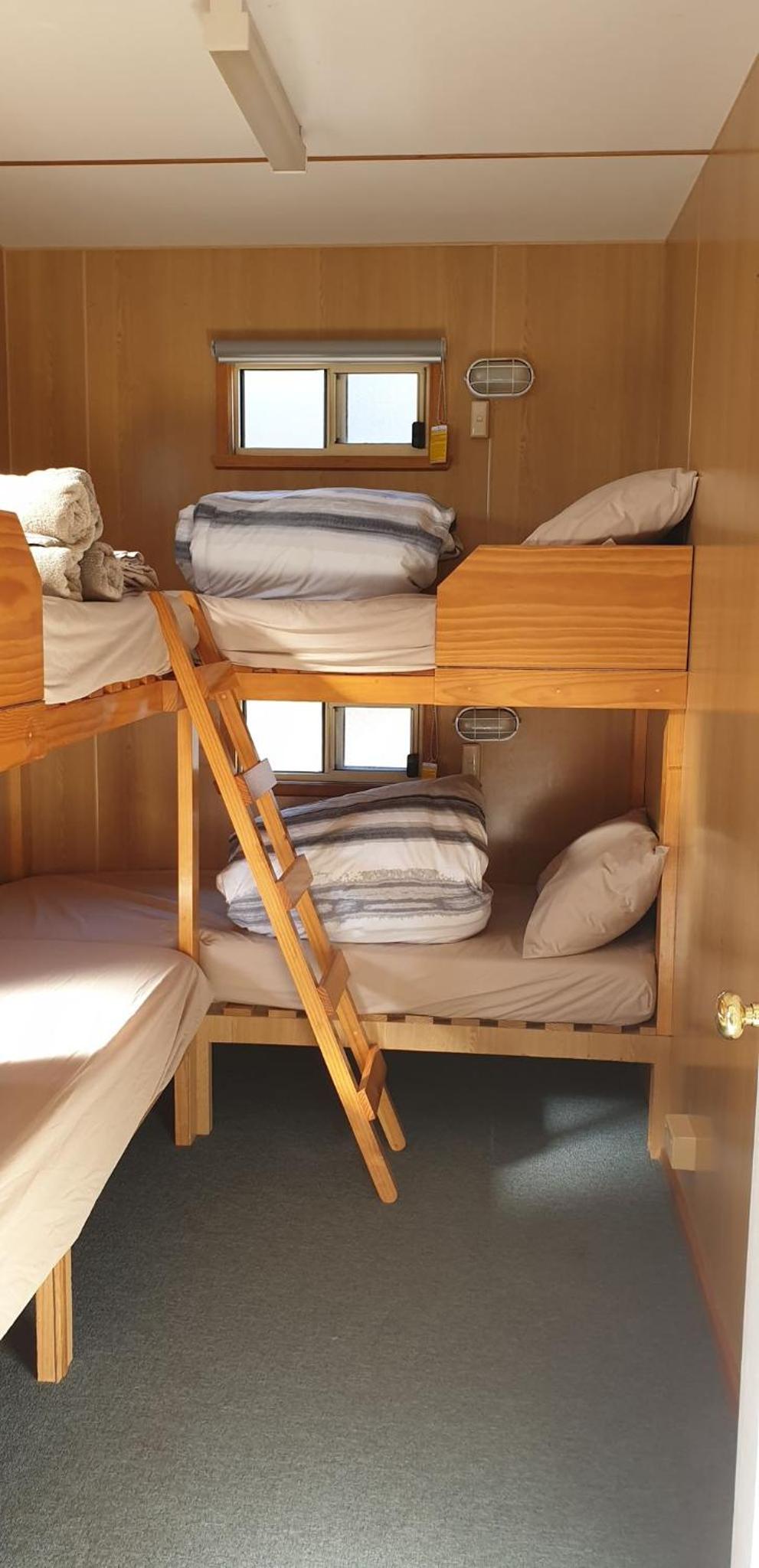 Mount Rumney Escapes - Platypus Cabin