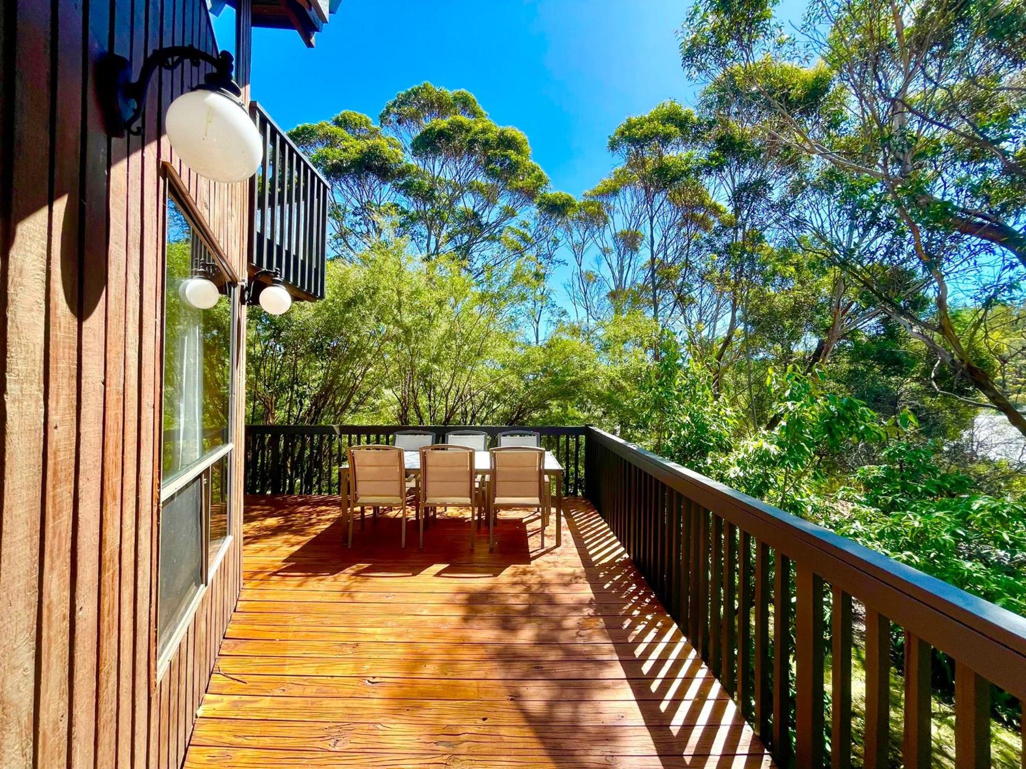 Sublime Cedar Lodge Leura