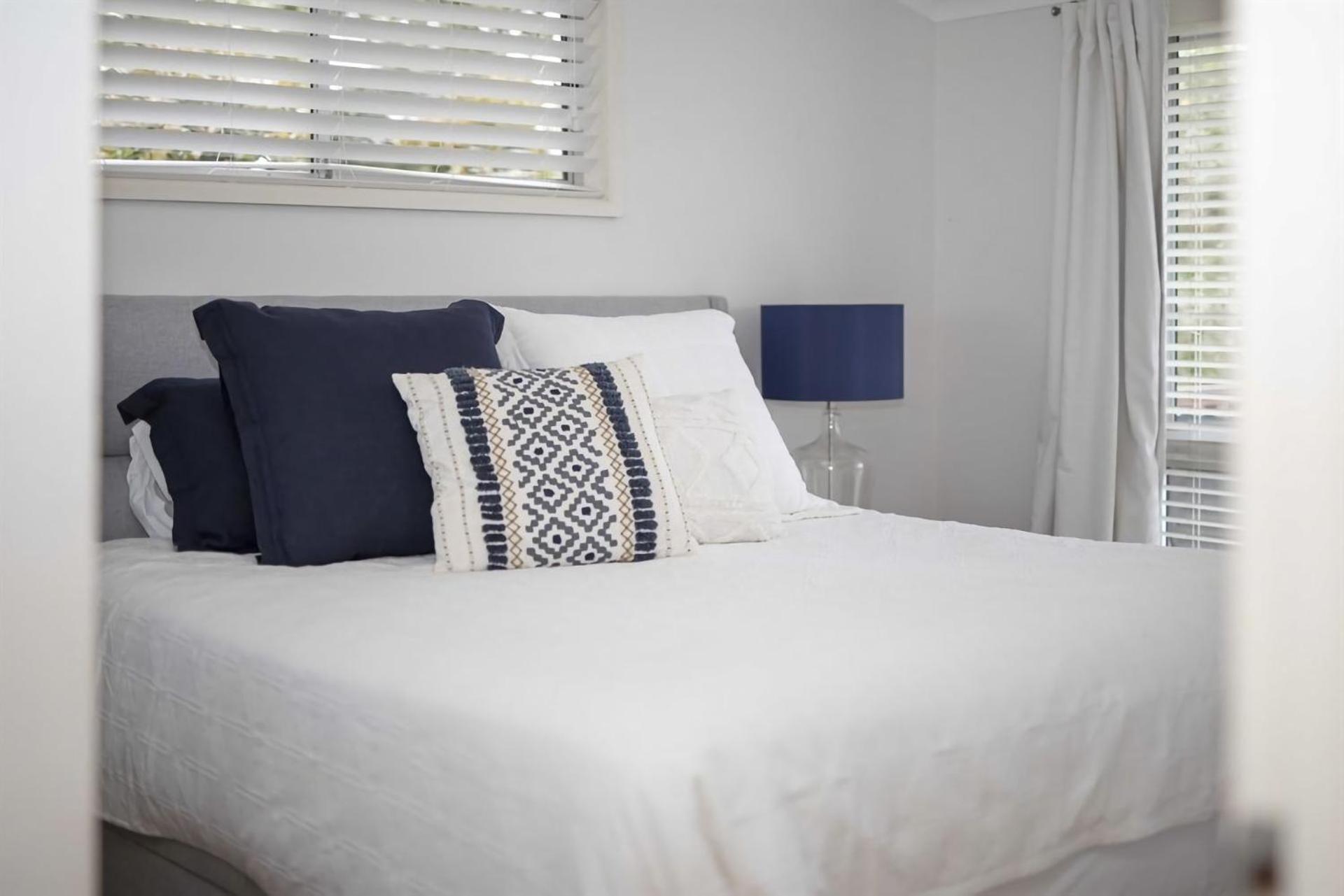 9 Mona Vista Court