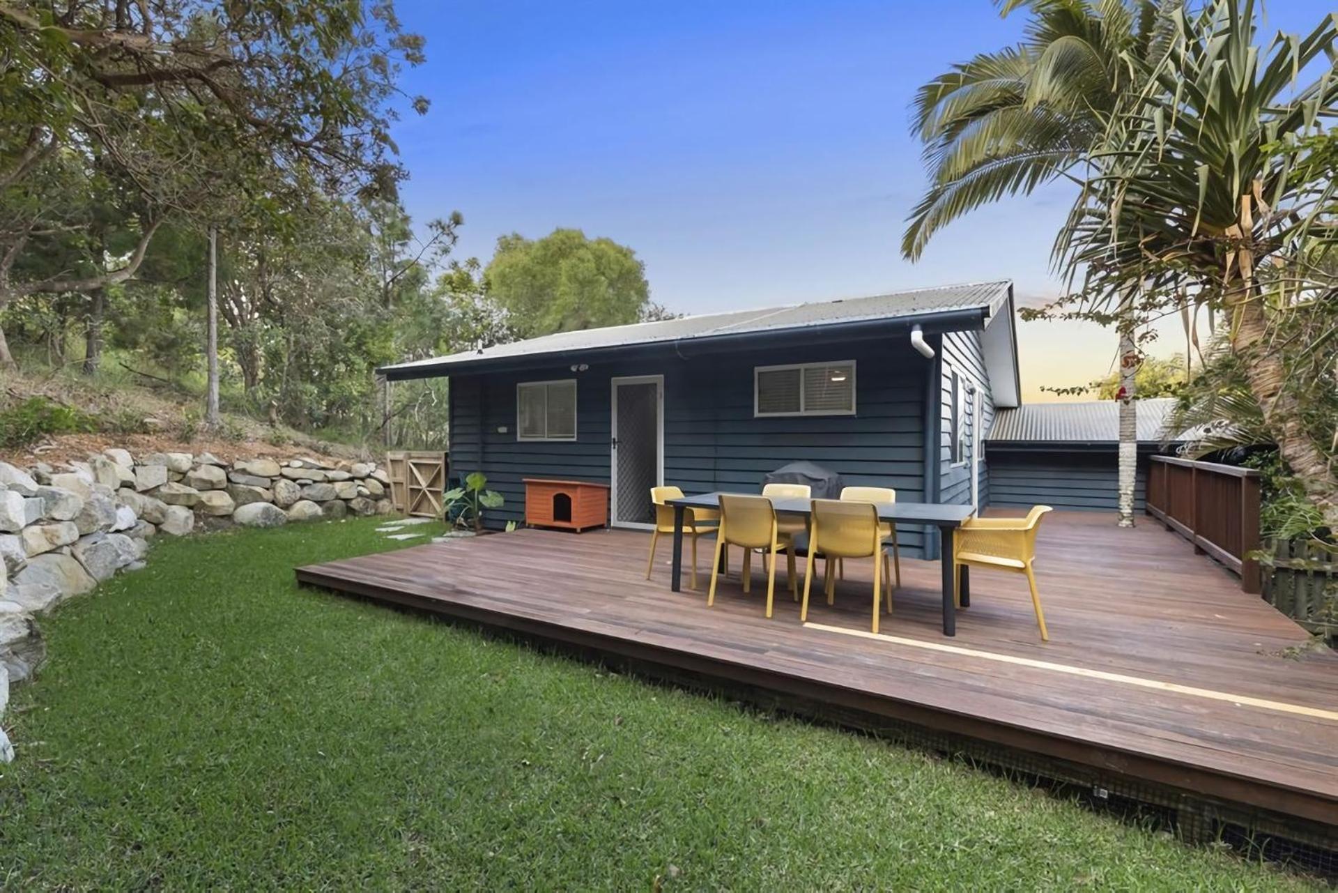 9 Mona Vista Court