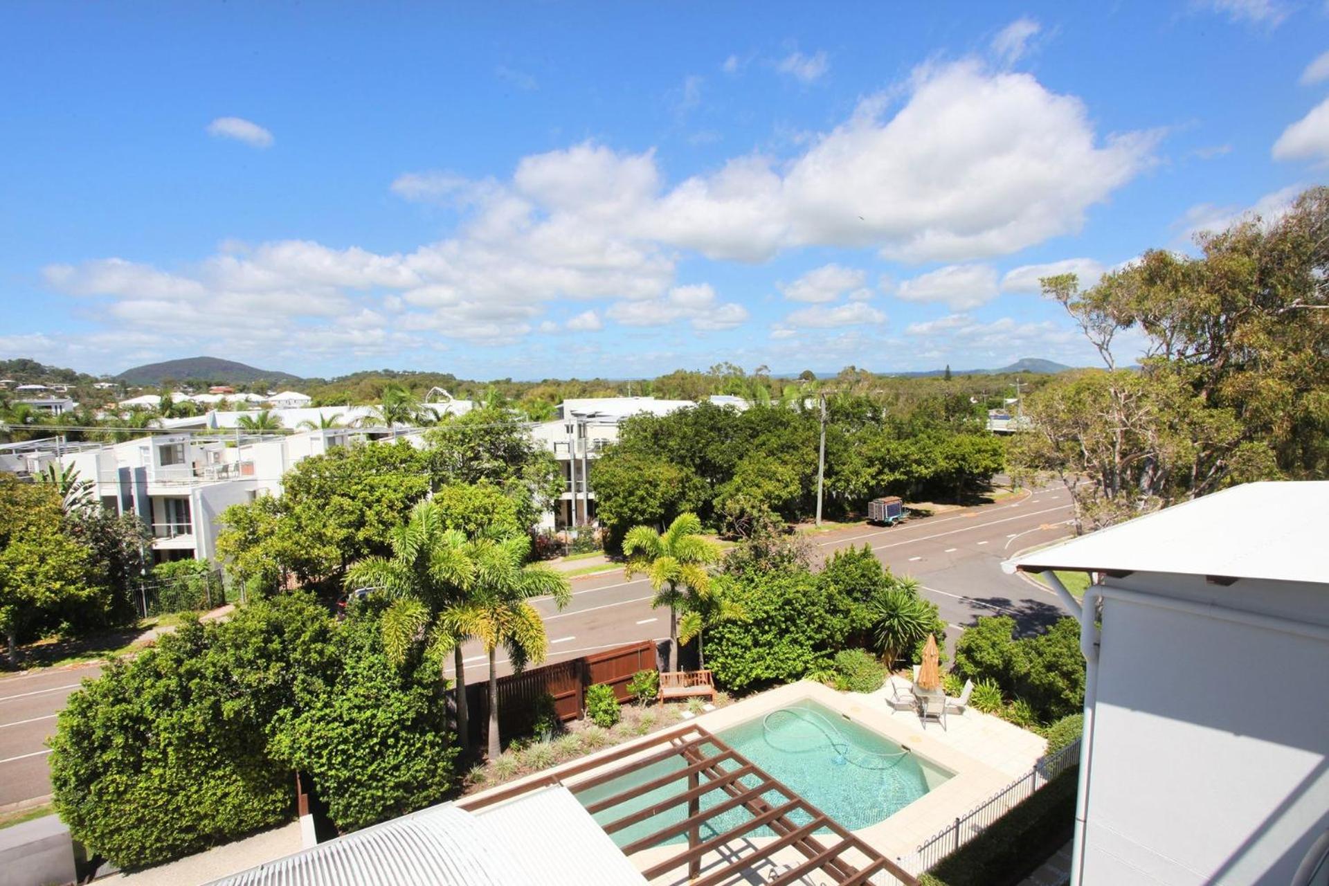 Stylish Beachside Holiday Penthouse view 2