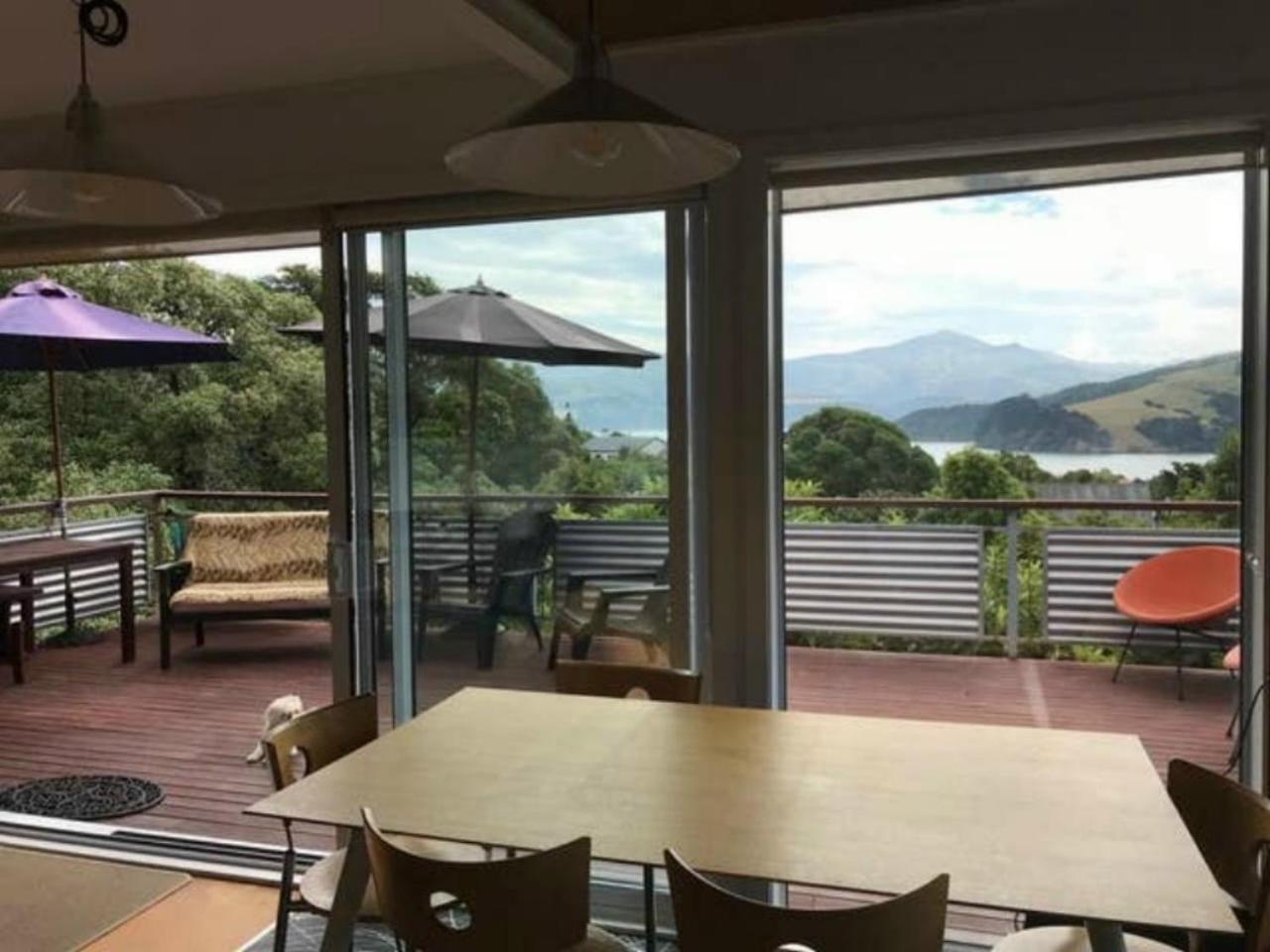 Akaroa Sunshine Views and Spa Pool !!! view 2