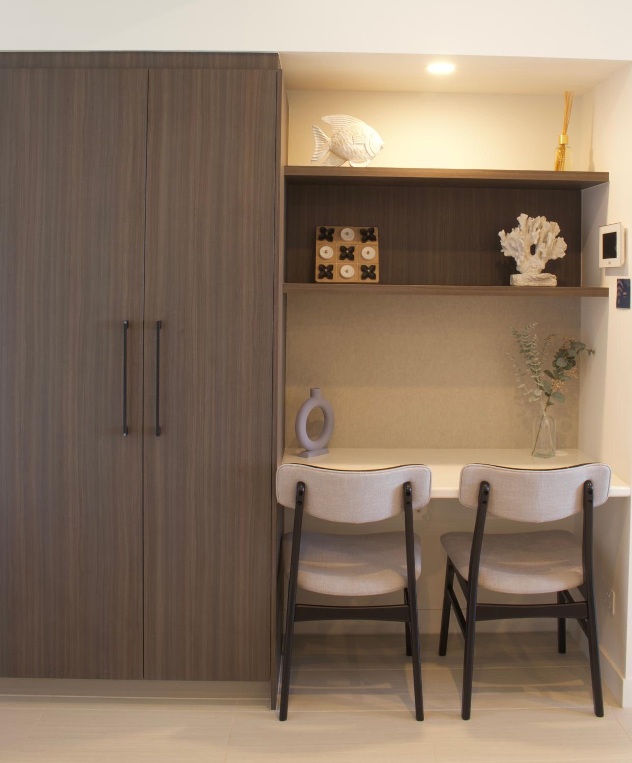 THE COSMOPOLITAN COTTON TREE UNIT 20805 RIVERVIEWS