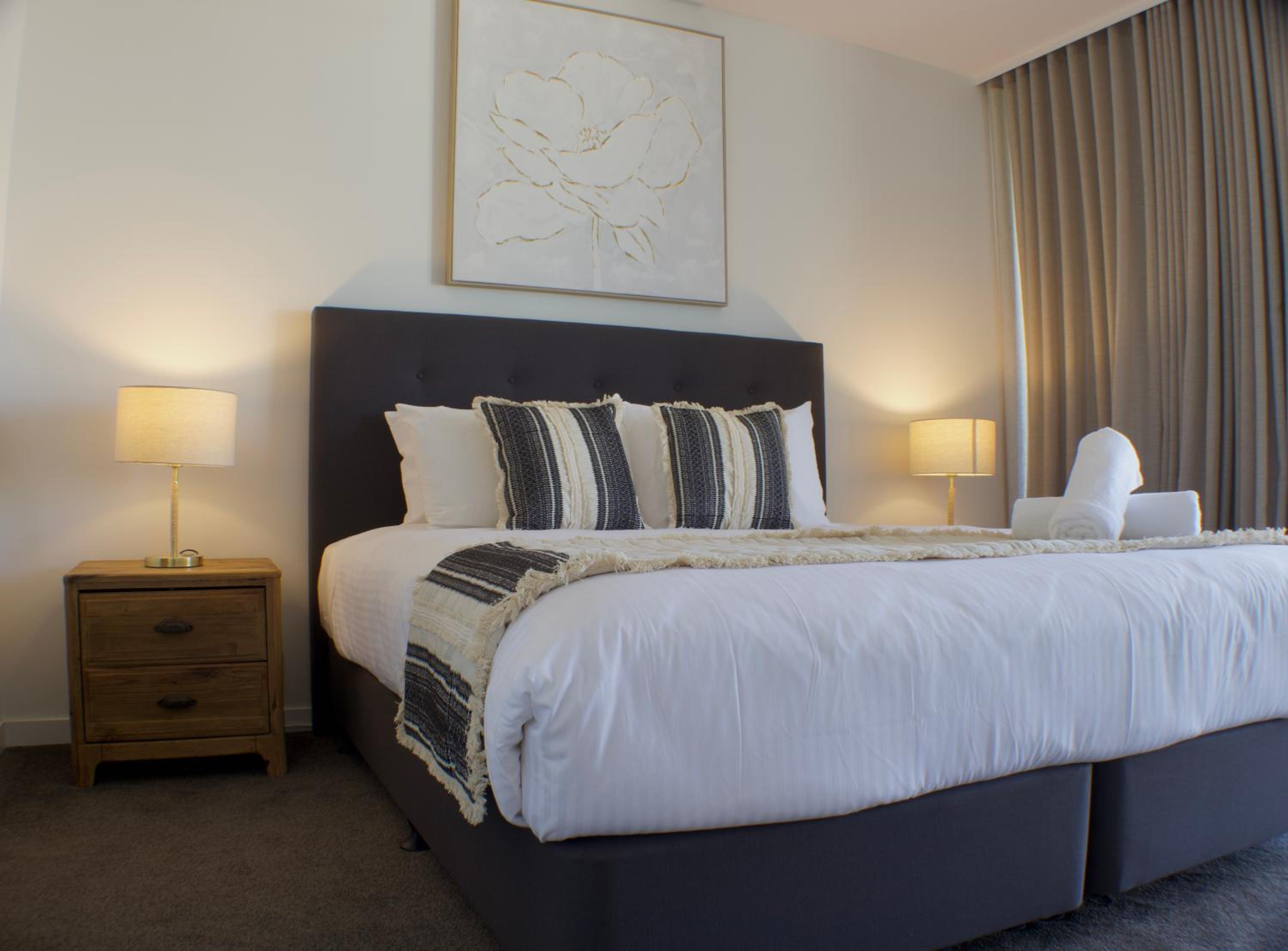 THE COSMOPOLITAN COTTON TREE UNIT 20805 RIVERVIEWS