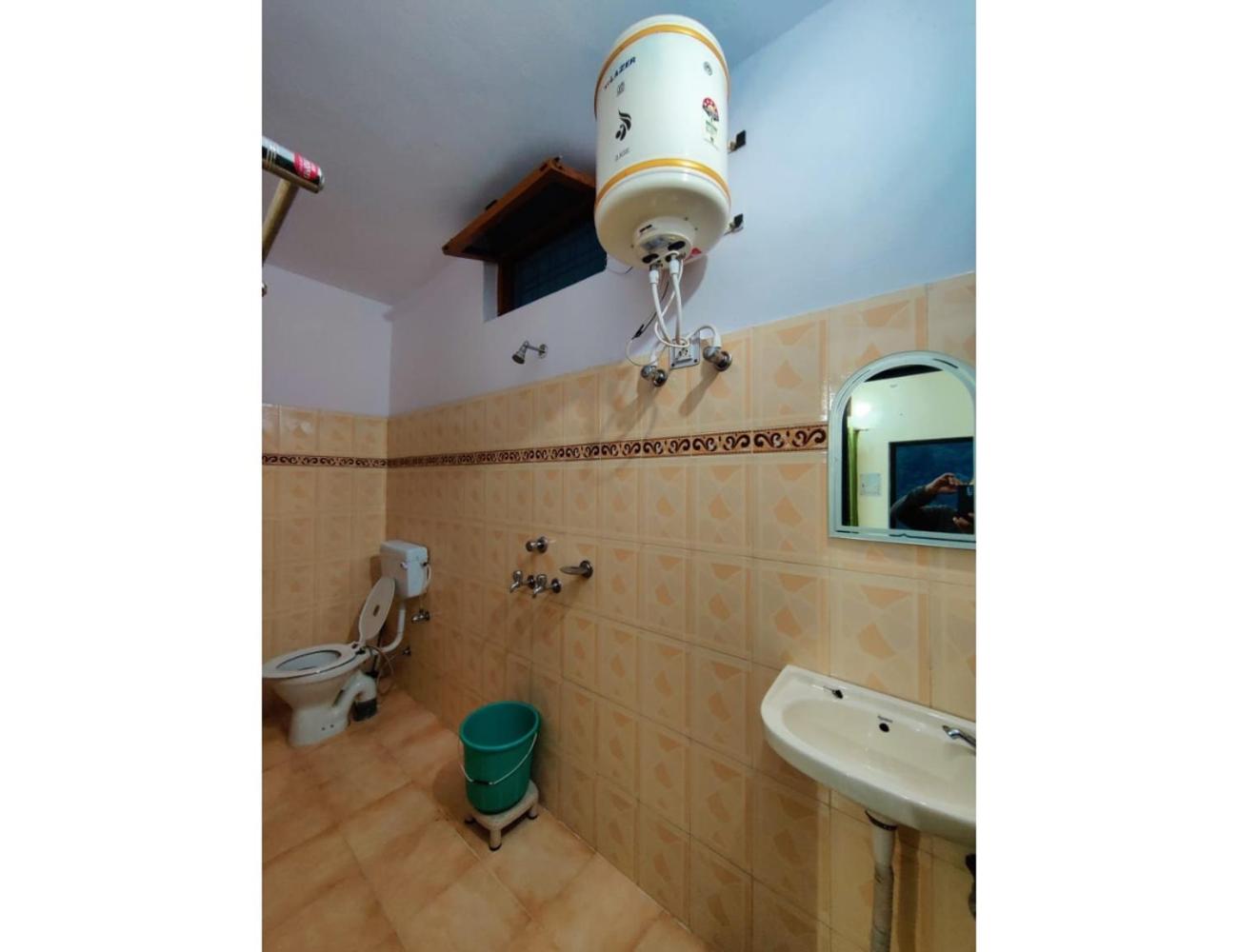 Photo 8